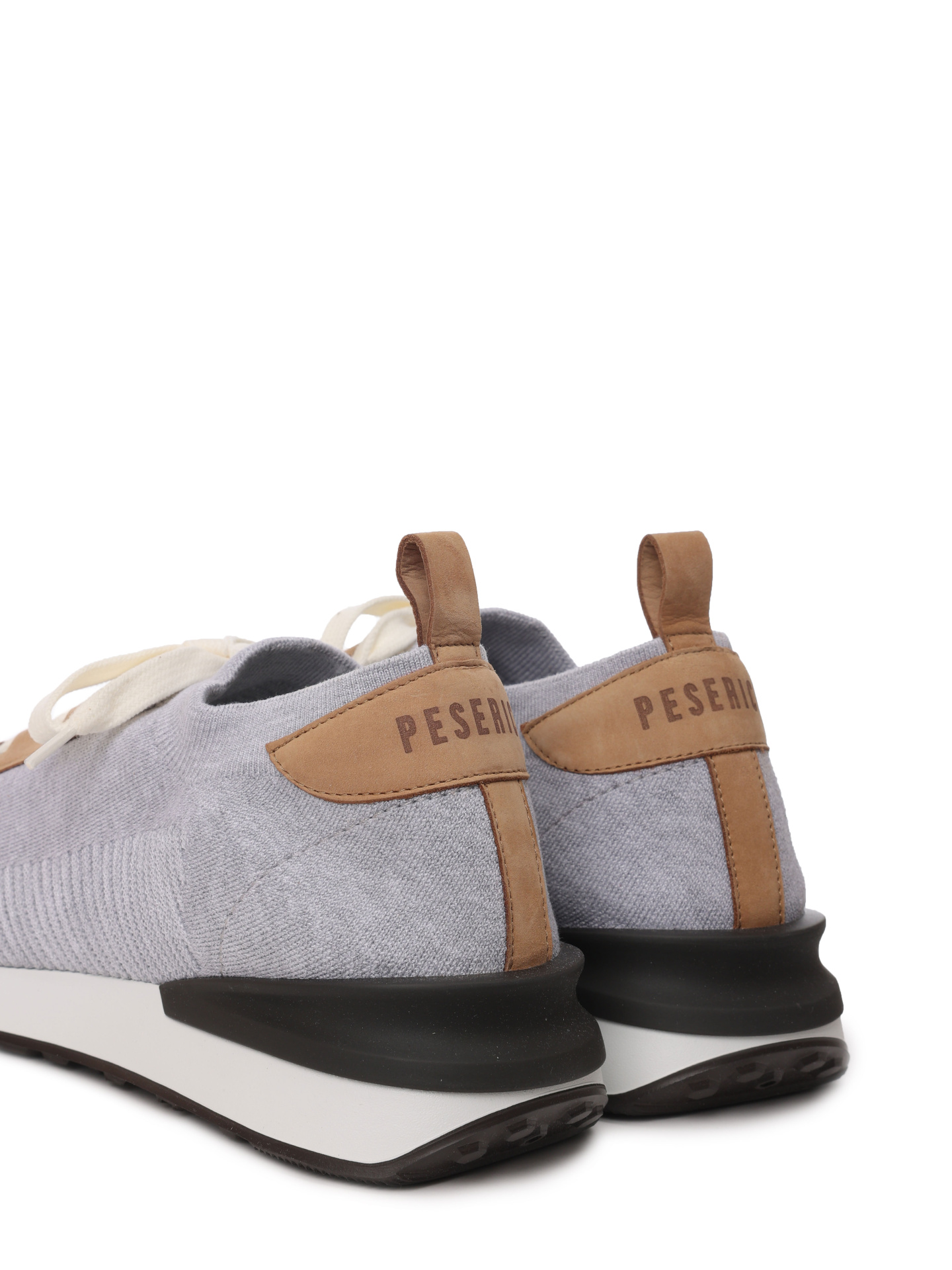 Кроссовки серые тканевые на белой подошве — купить в интернет-магазине Verdistore