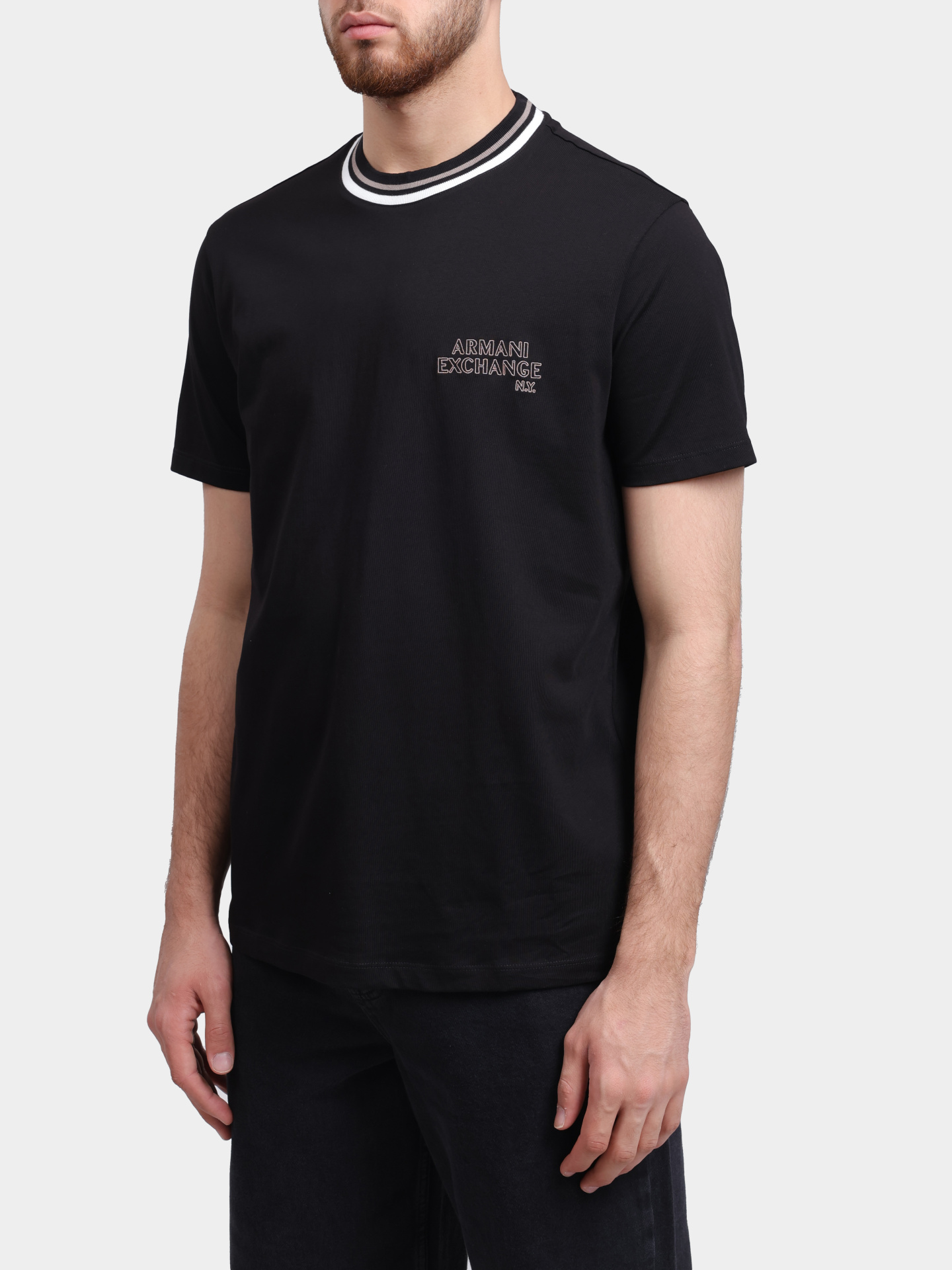 Футболка Armani Exchange XM001795 AF10361 UC001 черная мужская — купить в интернет-магазине Verdistore