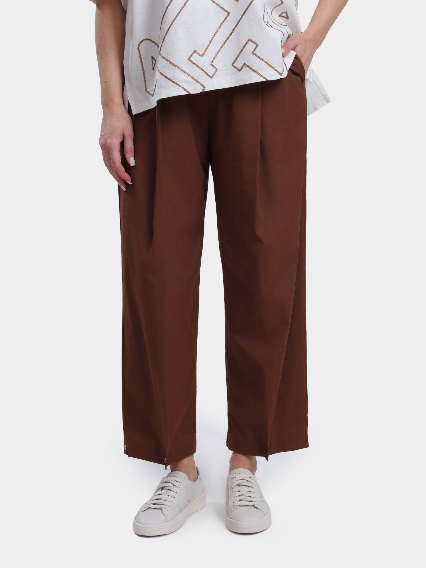 Брюки Herno PT000031D 12431SZ 2240 терракотовые женские с металлическими заклёпками — купить в интернет-магазине Verdistore