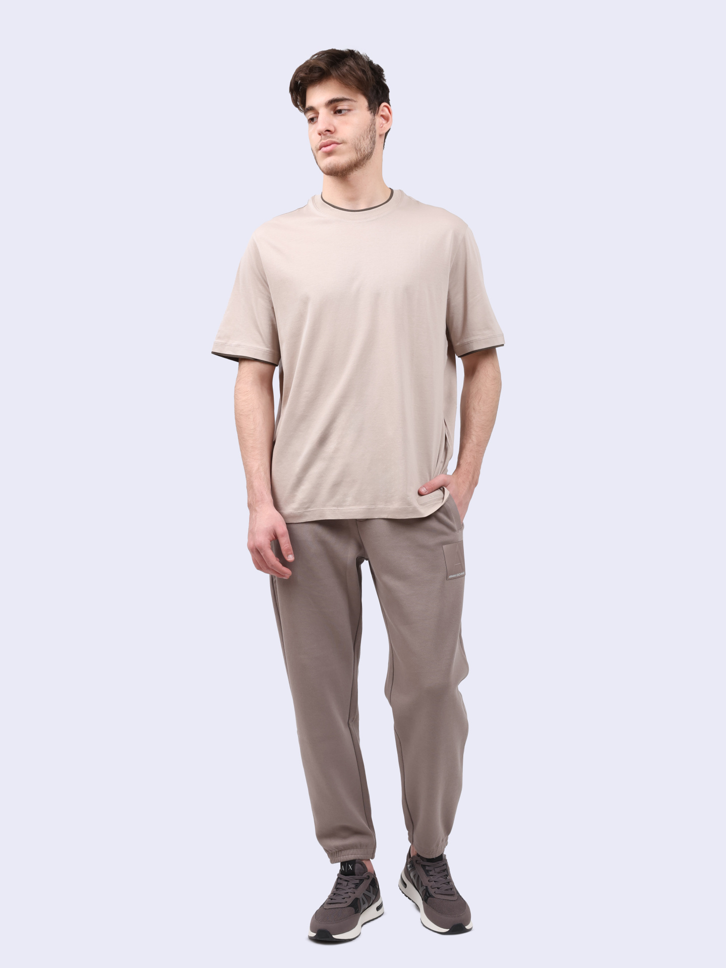 Футболка Armani Exchange 6DZTHQ ZJ9AZ 17AB бежевая мужская с контрастной окантовкой — купить в интернет-магазине Verdistore