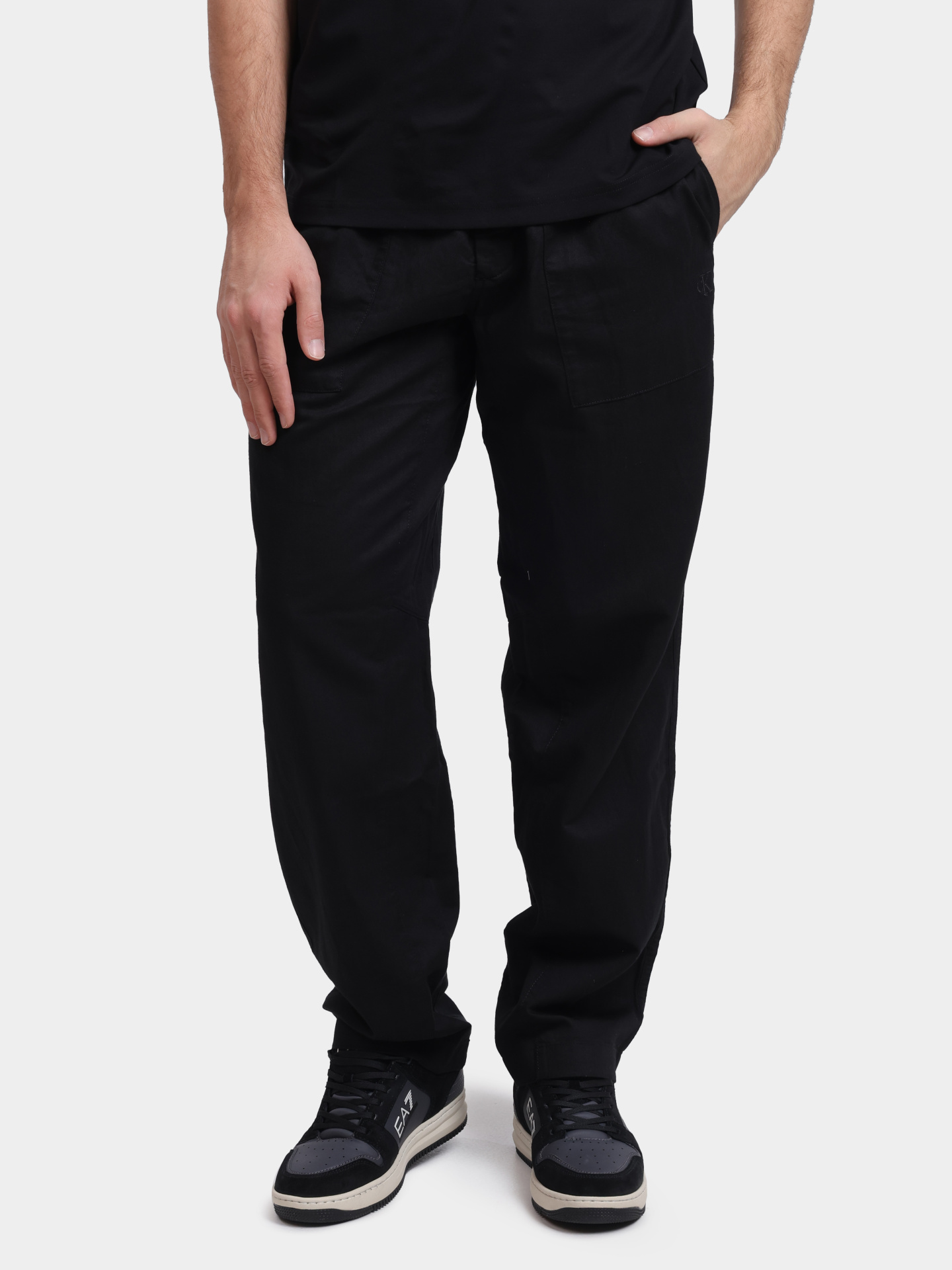 Брюки Calvin Klein Jeans J30J327288 BEH черные мужские — купить в интернет-магазине Verdistore