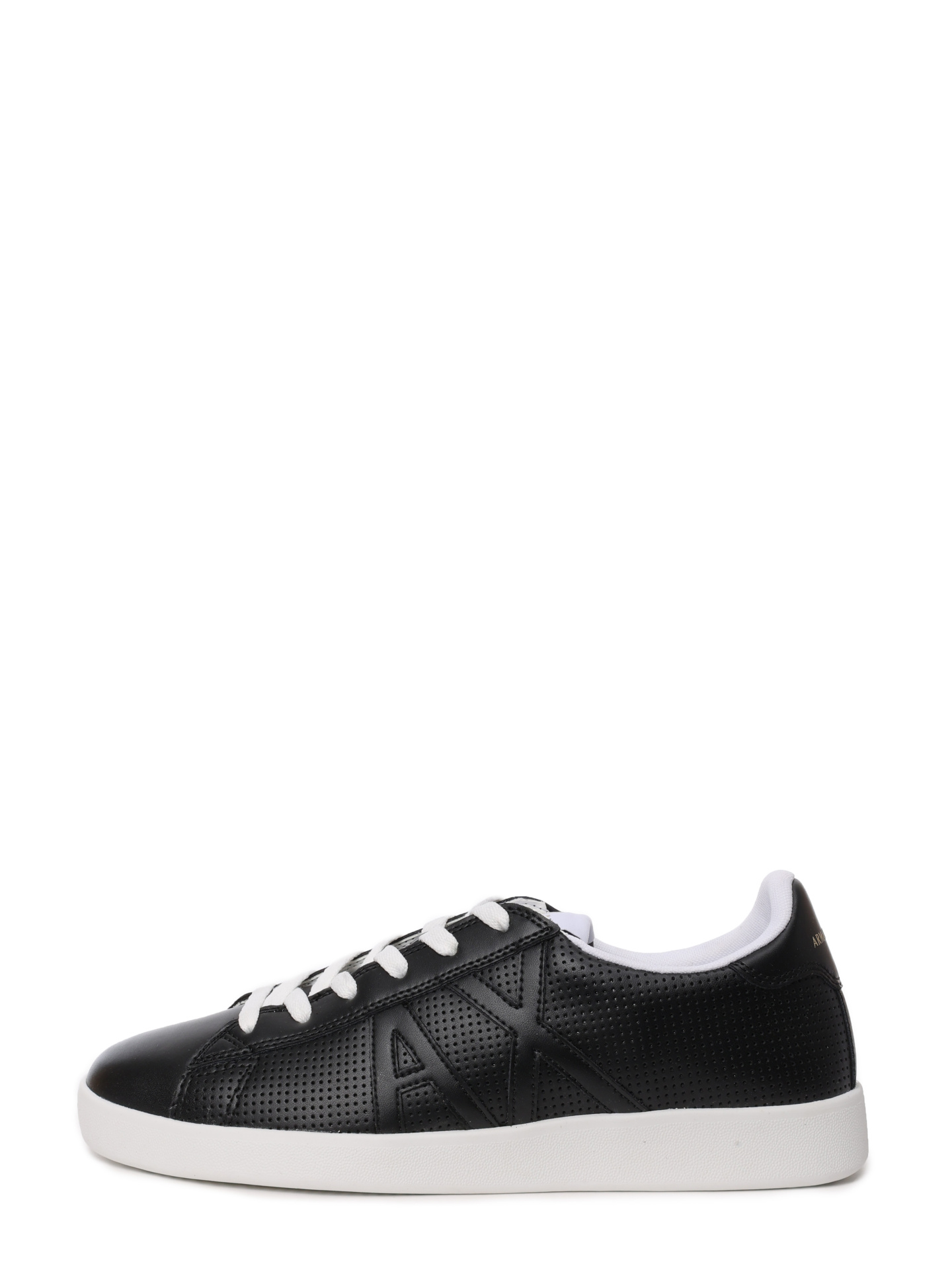 Кеды Armani Exchange XUX016 XCC60 A083 черные мужские с перфорацией — купить в интернет-магазине Verdistore