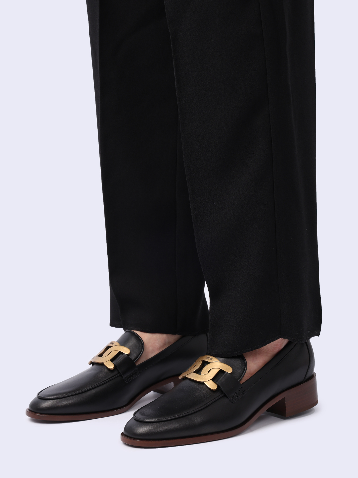 Лоферы Tod's XXW28K0FR00GOC B999 кожаные женские — купить в интернет-магазине Verdistore