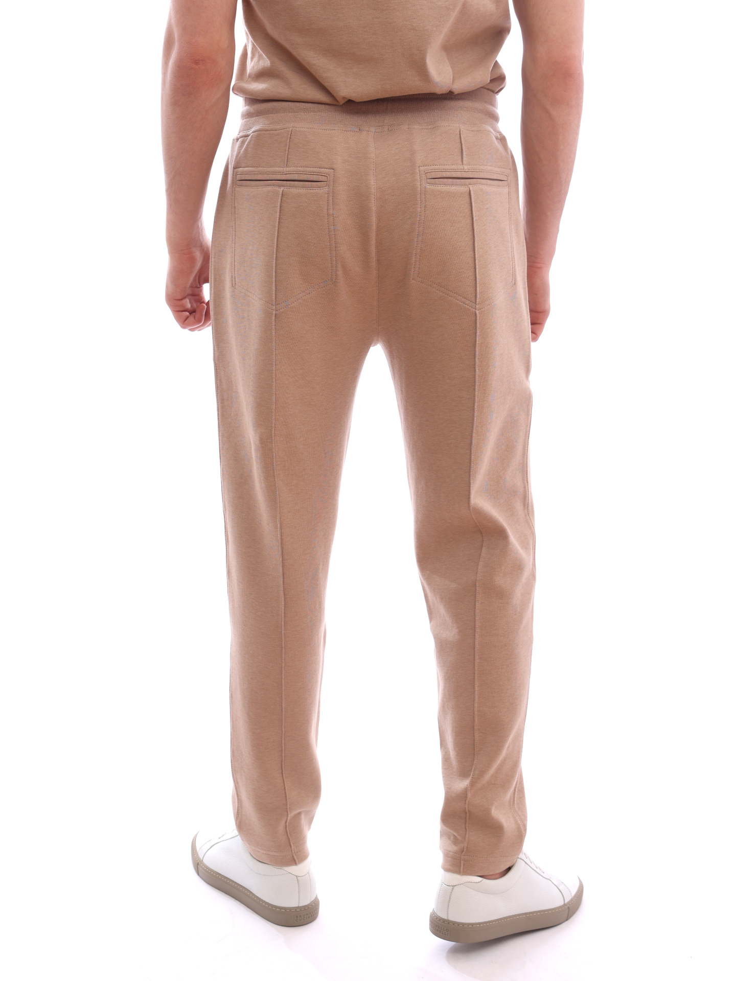 Брюки Brunello Cucinelli M0T313212G C6424 бежевые мужские со стрелкой — купить в интернет-магазине Verdistore