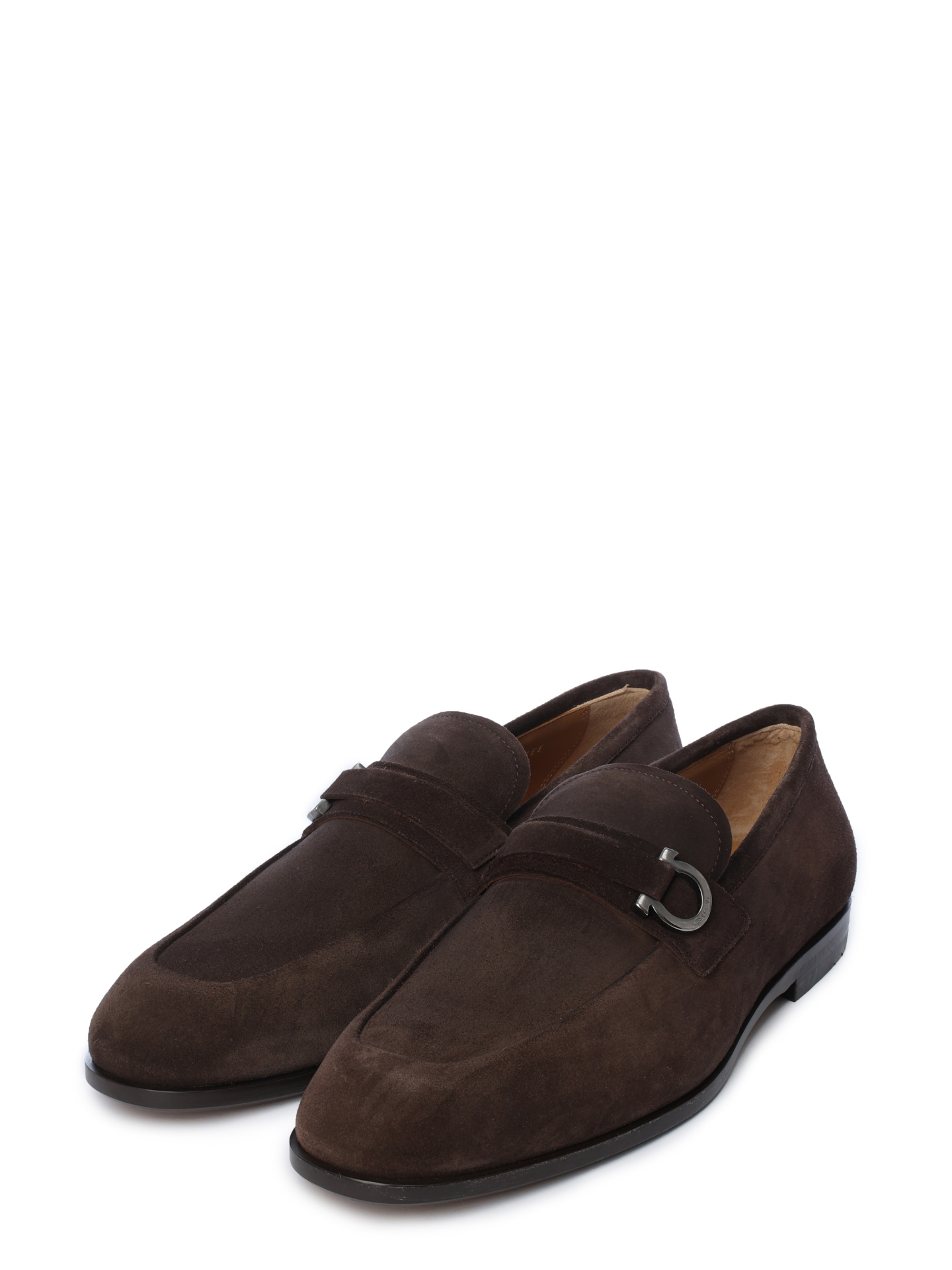 Лоферы 021688768817 на каблуке и с металлическим логотипами сверху — купить в интернет-магазине Verdistore