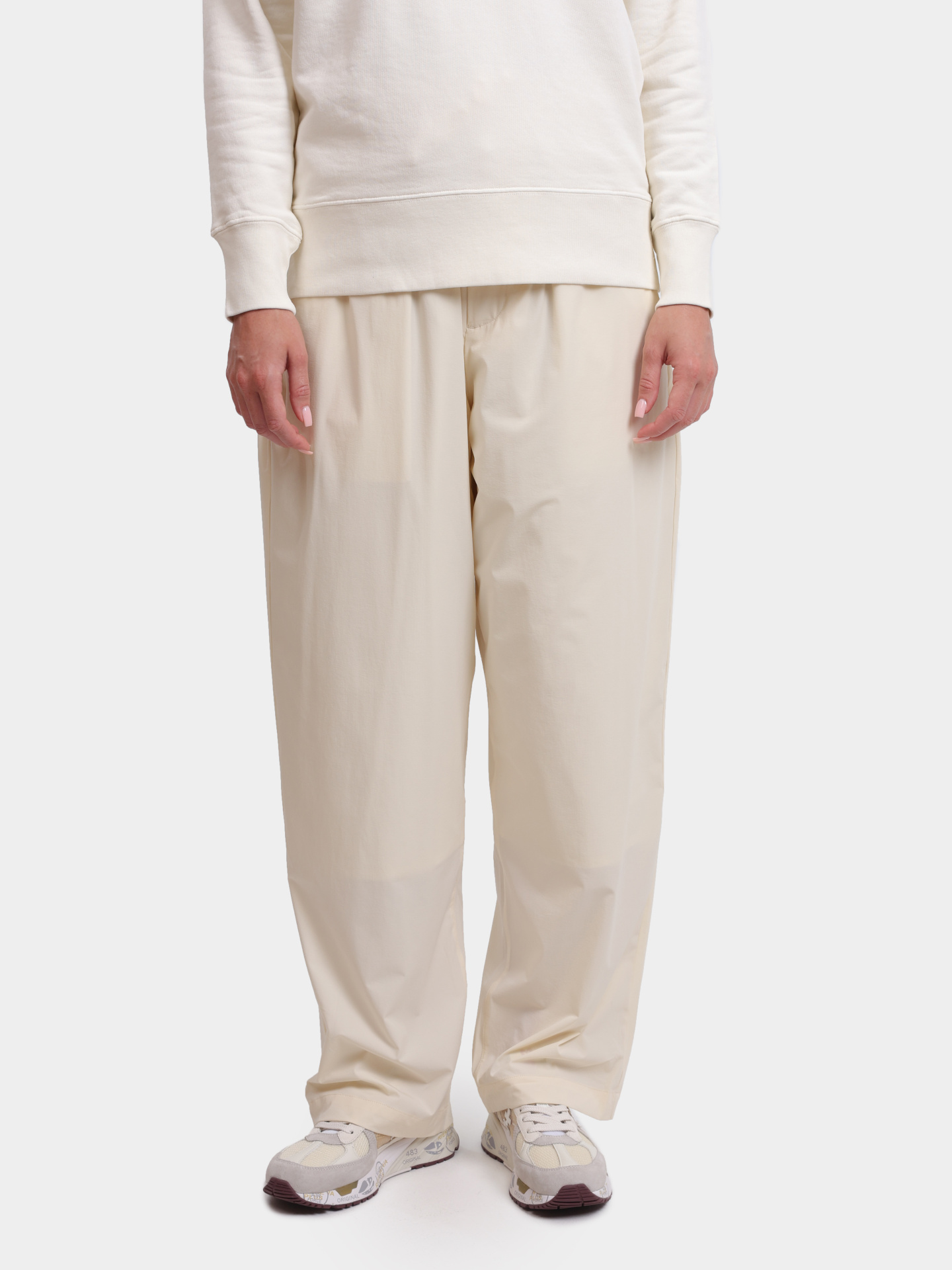 Брюки спортивные Autry JOPX-48NS молочные женские с логотипом — купить в интернет-магазине Verdistore