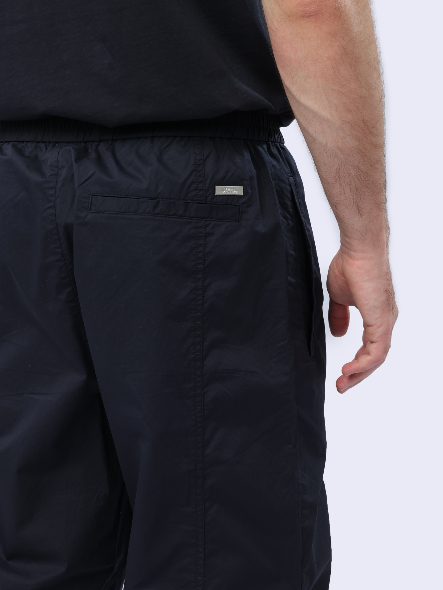 Брюки Armani Exchange 3DZPL7 ZN3CZ 1583 темно-синие мужские — купить в интернет-магазине Verdistore