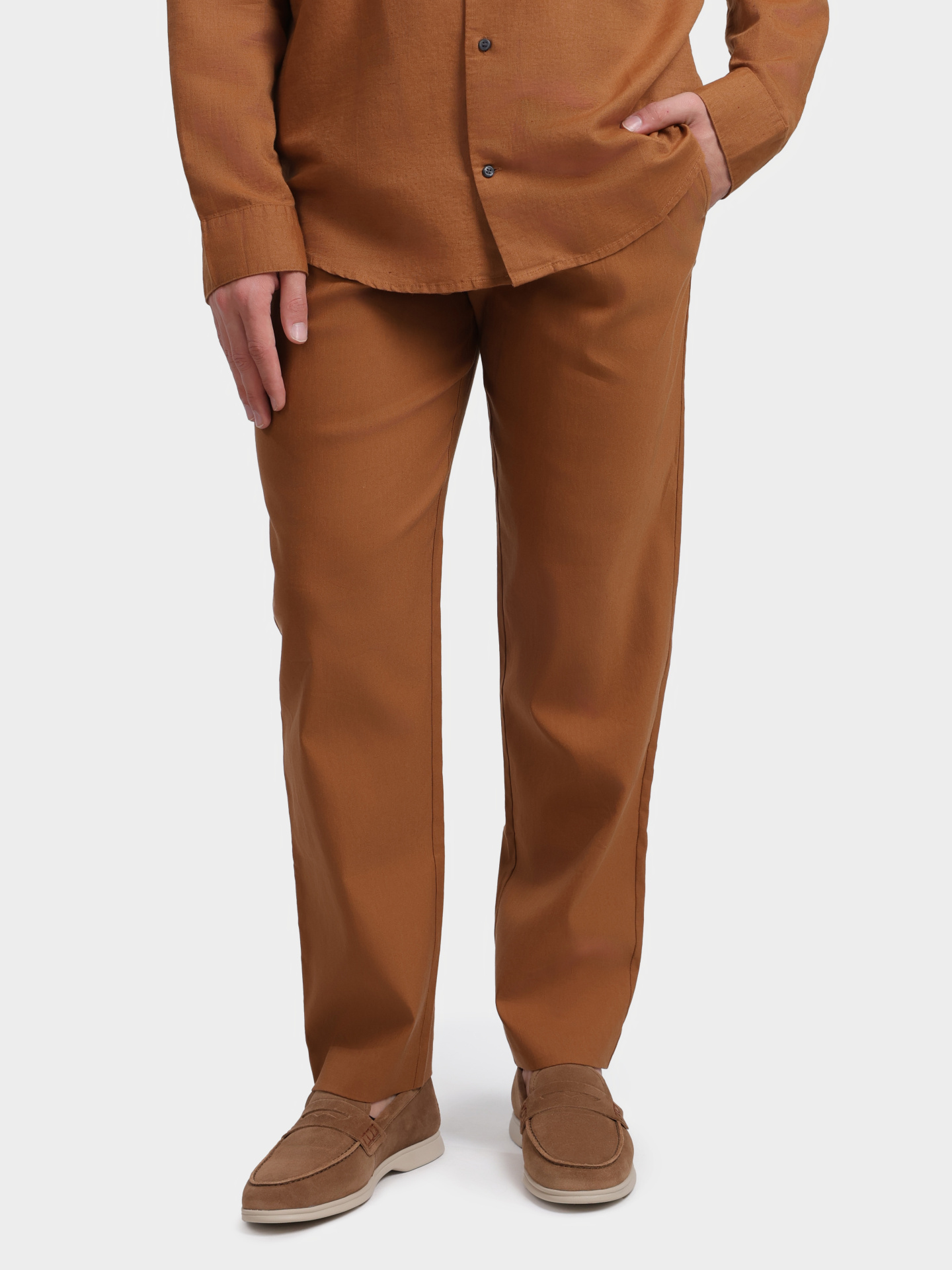 Брюки Calvin Klein K10K11409832 GYM коричневые мужские — купить в интернет-магазине Verdistore