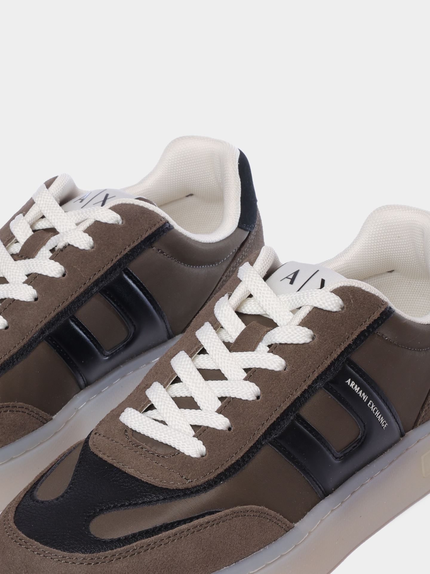 Кеды Armani Exchange XM002199 AF21422 MZ439 комбинированные мужские — купить в интернет-магазине Verdistore
