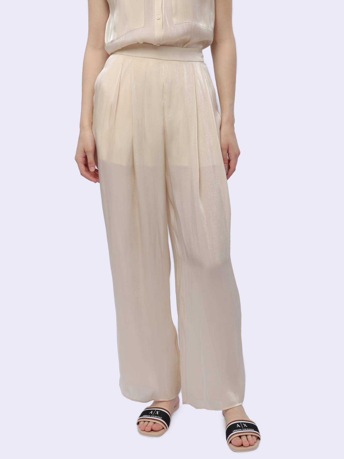 Брюки Armani Exchange 3DYP19 YNUUZ 1787 бежевые женские из струящейся ткани — купить в интернет-магазине Verdistore