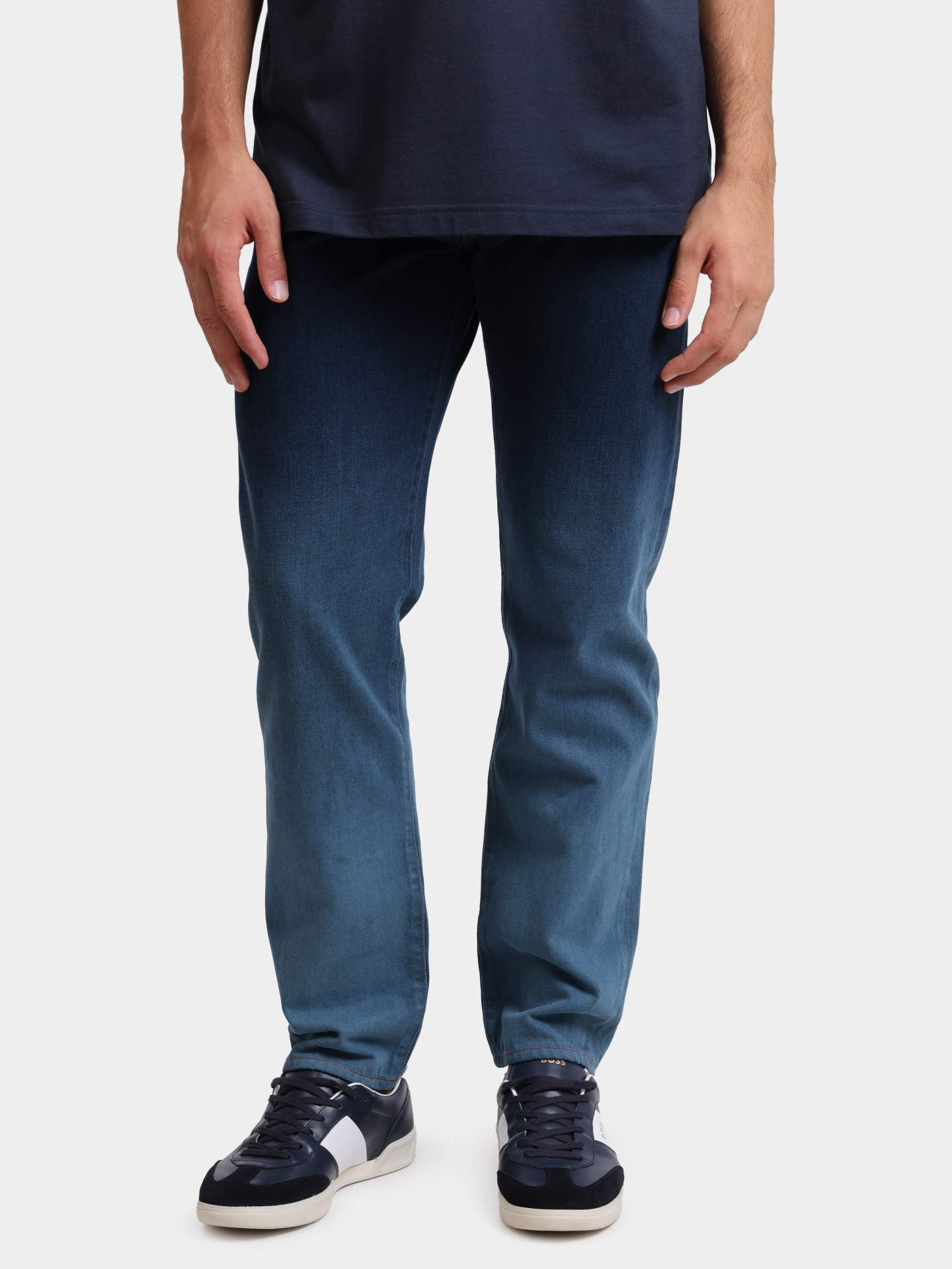 Джинсы Boss RE.MAINE BO-BF 10251094 01 50521230 синие мужские с градиентом — купить в интернет-магазине Verdistore