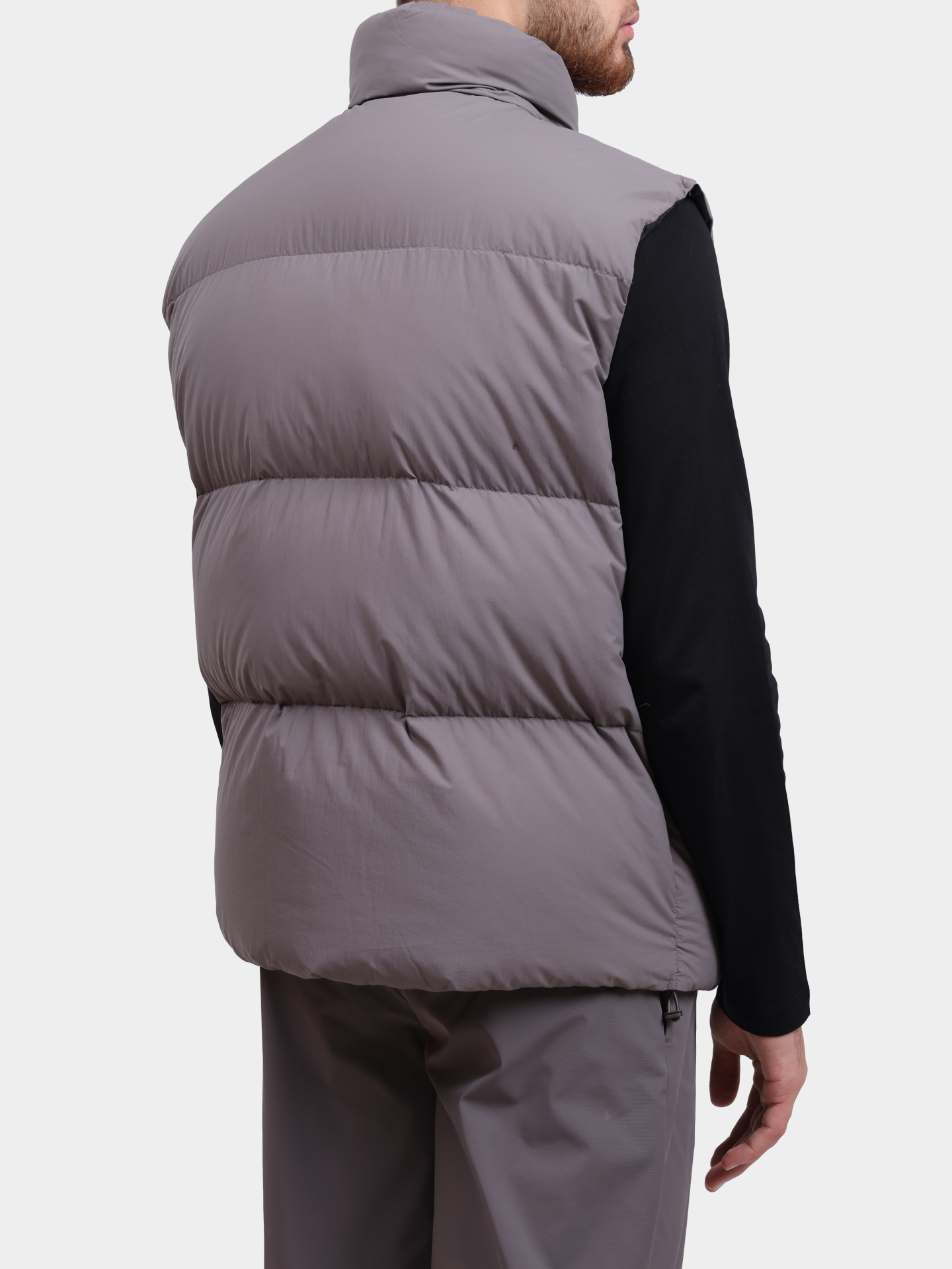 Жилет Armani Exchange XM001100 AF16340 U8092 серый мужской — купить в интернет-магазине Verdistore