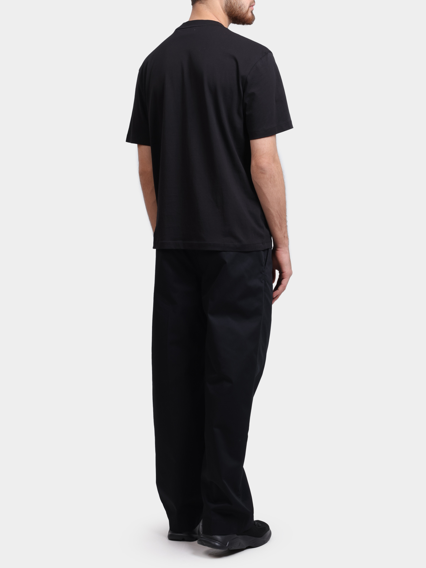 Футболка Hugo 50522376 001 черная с контрастным логотипом — купить в интернет-магазине Verdistore