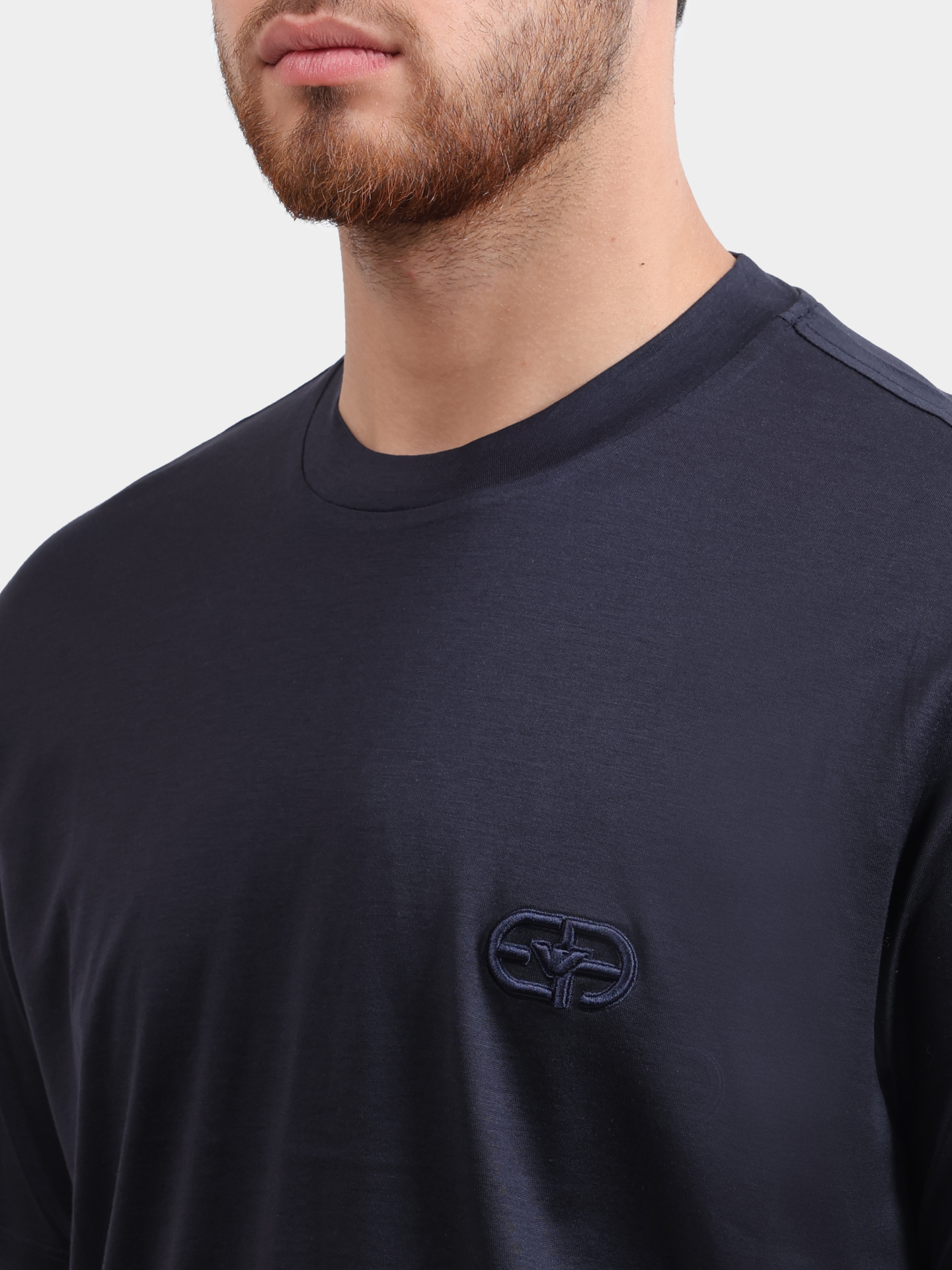 Футболка Emporio Armani EM004585 AF10017 UB118 темно-синяя мужская — купить в интернет-магазине Verdistore