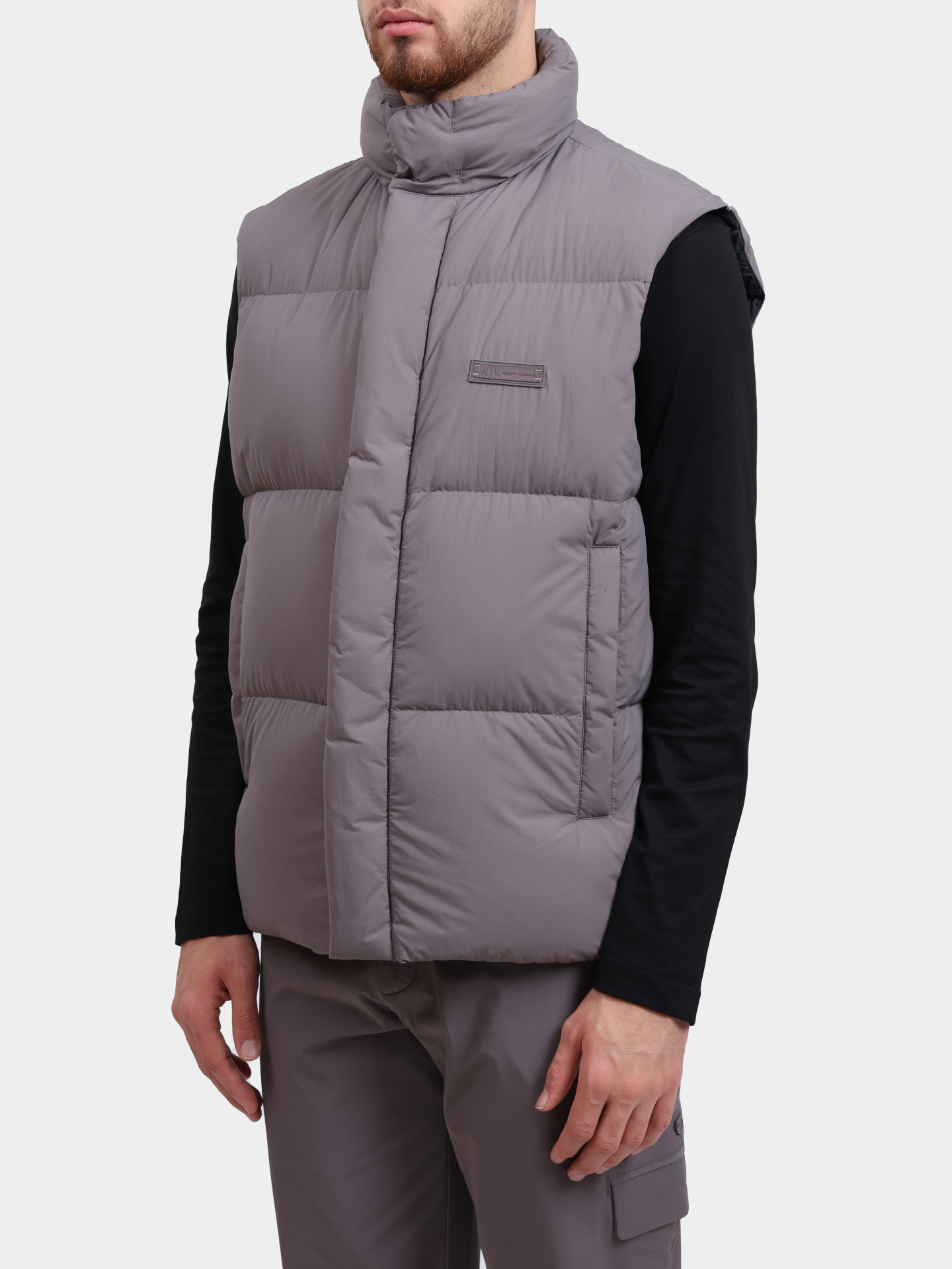 Жилет Armani Exchange XM001100 AF16340 U8092 серый мужской — купить в интернет-магазине Verdistore