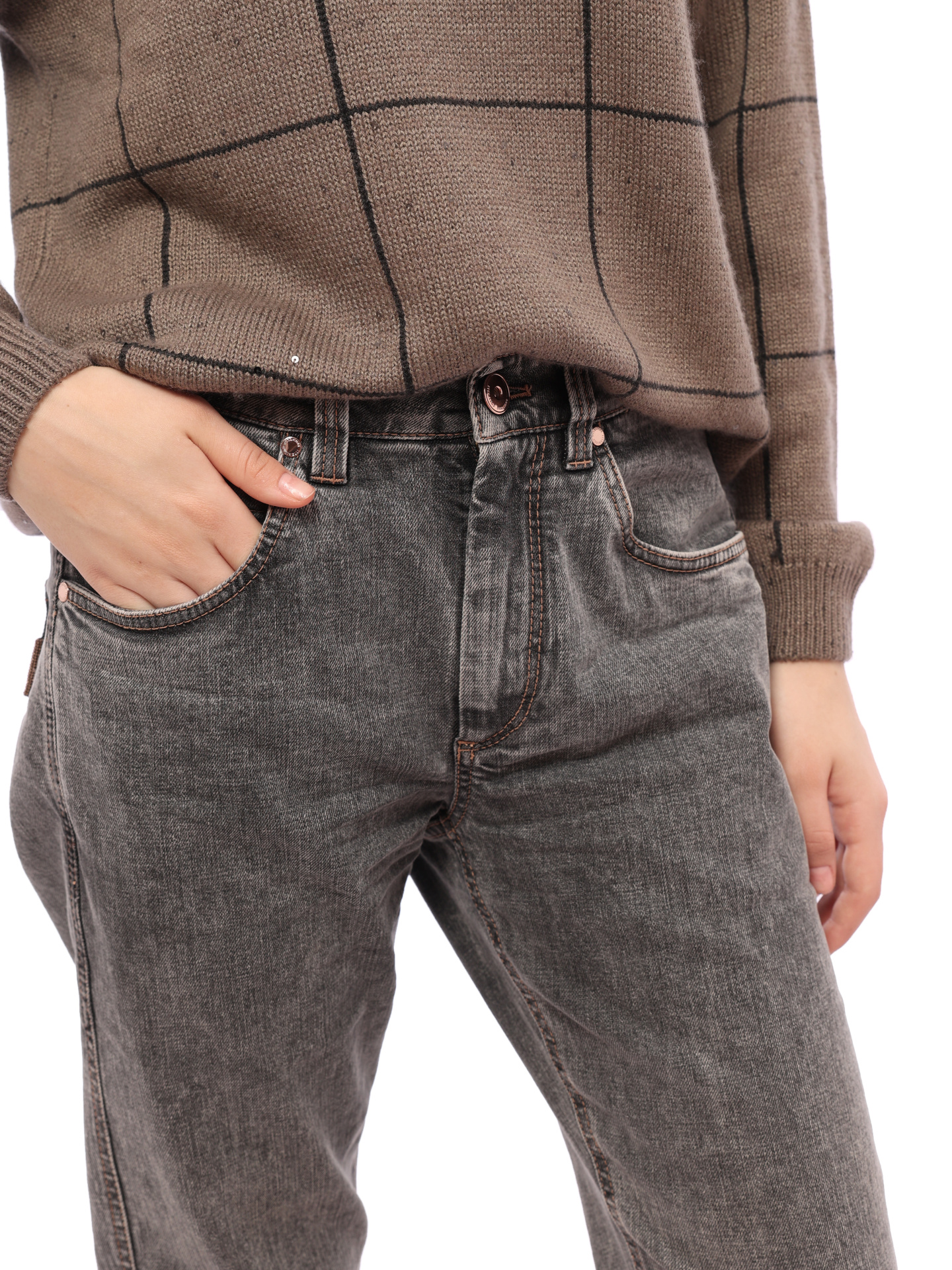 Джинсы Brunello Cucinelli MH186P5676 C8325 серые женские — купить в интернет-магазине Verdistore