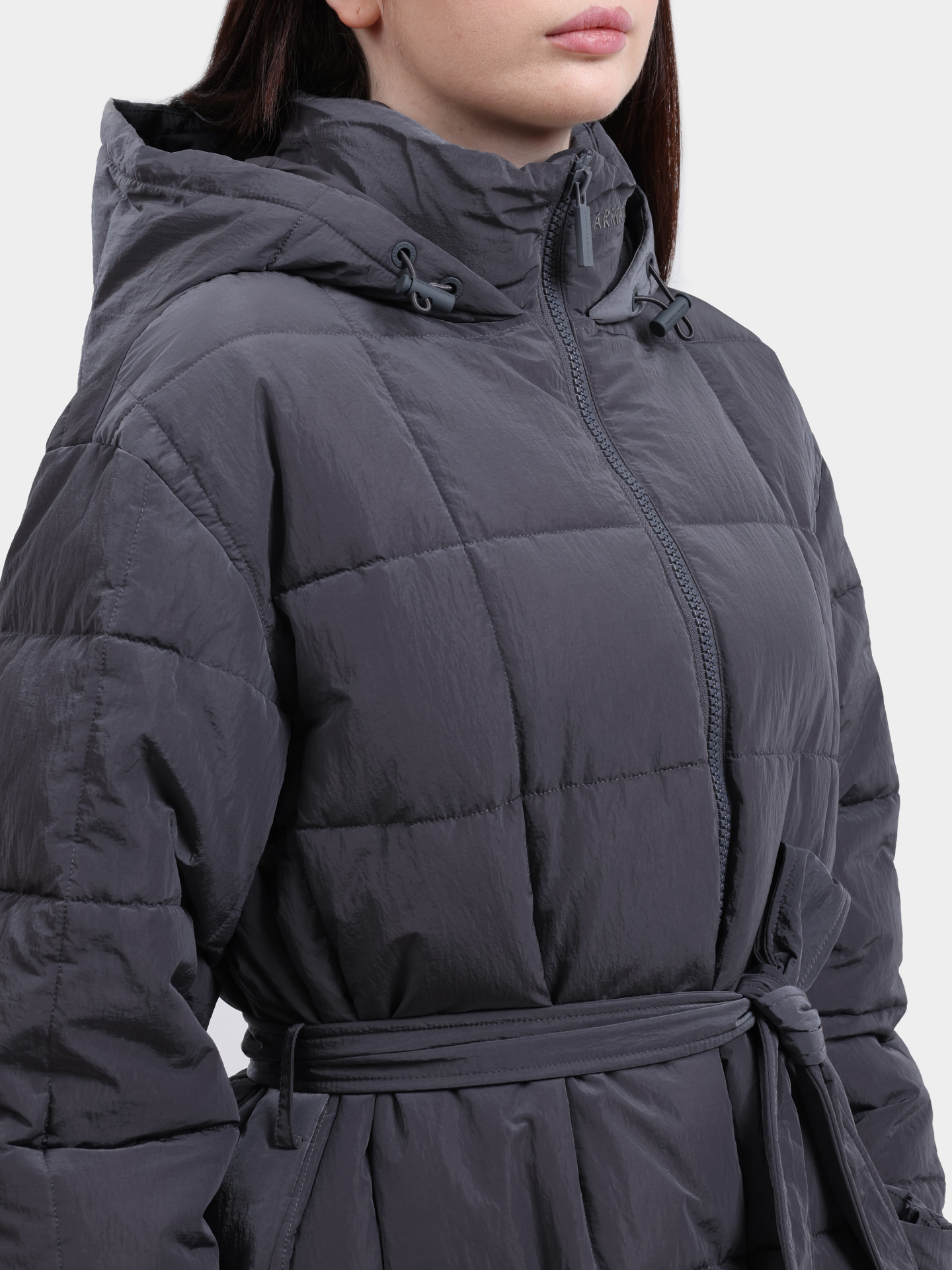 Пуховик Armani Exchange AF16207 U8105 серый женский с поясом — купить в интернет-магазине Verdistore