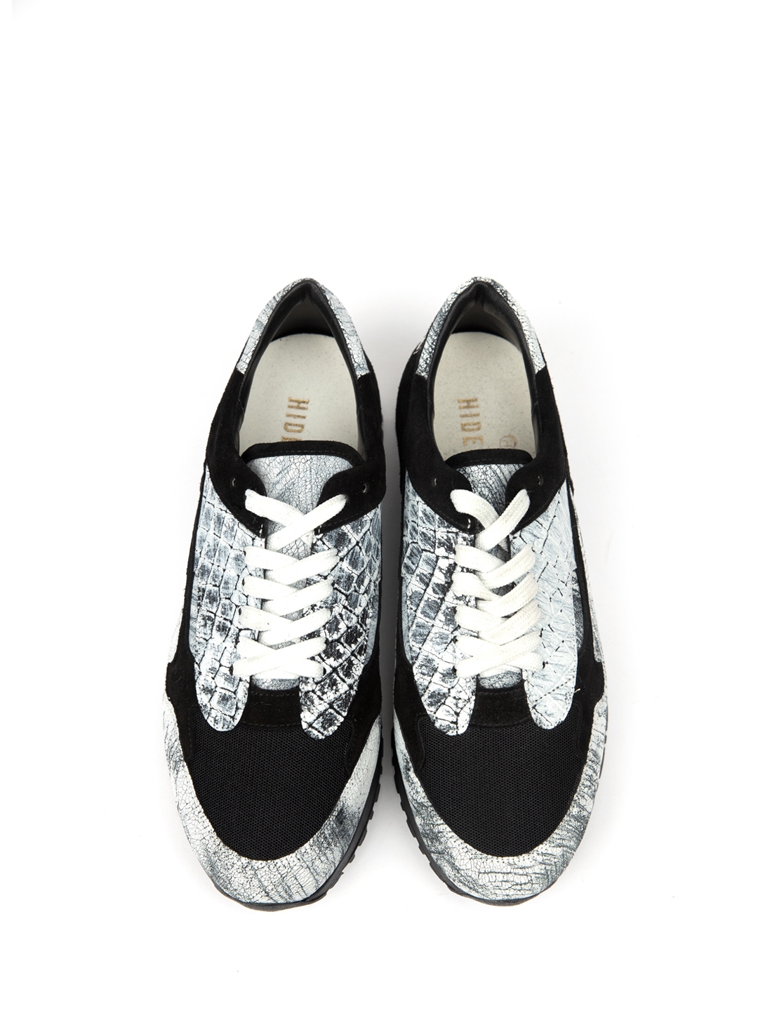 Кроссовки черные с принтом на боковых вставках — купить в интернет-магазине Verdistore