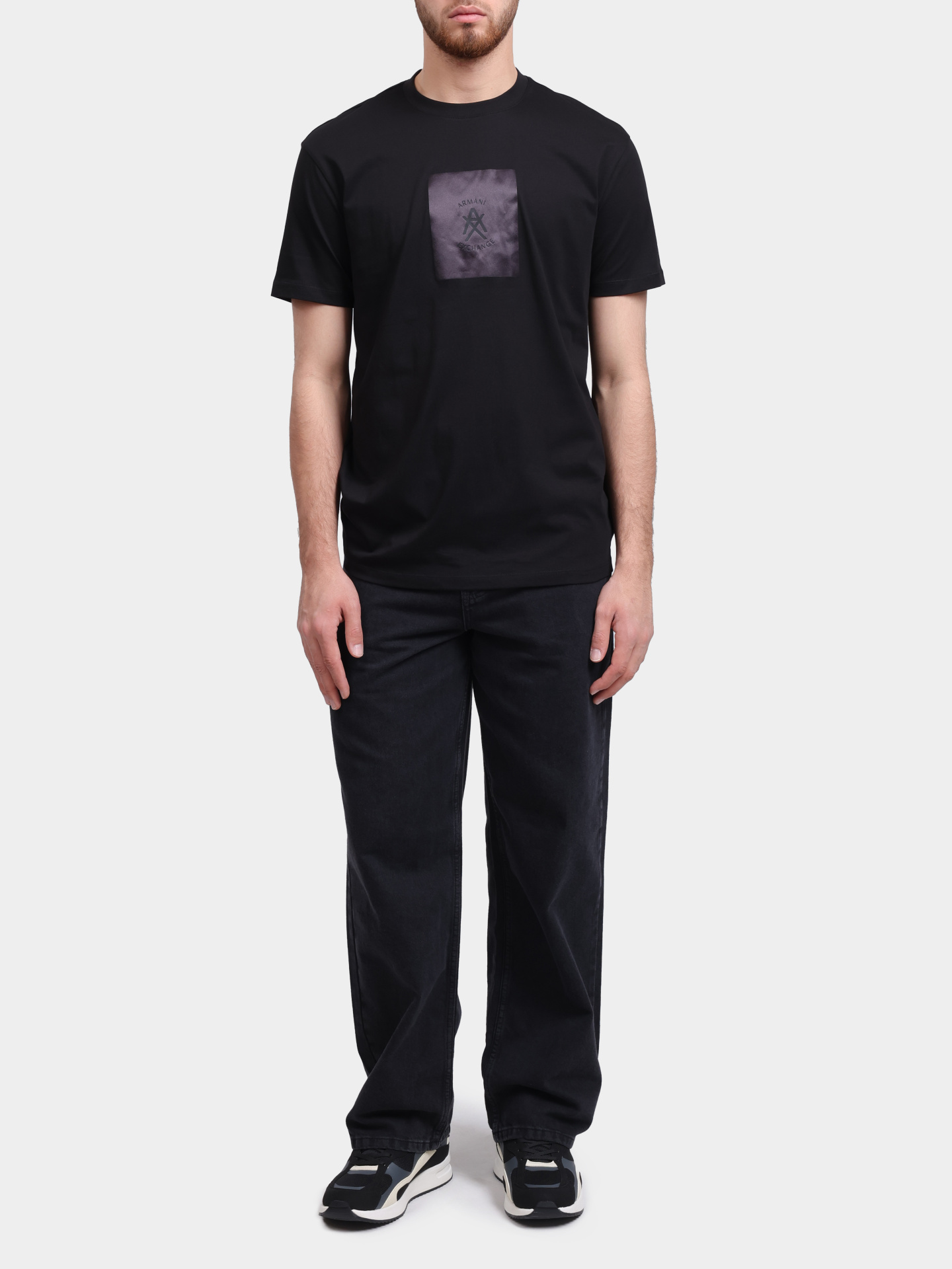 Футболка Armani Exchange XM002213 AF10356 UC001 черная мужская — купить в интернет-магазине Verdistore