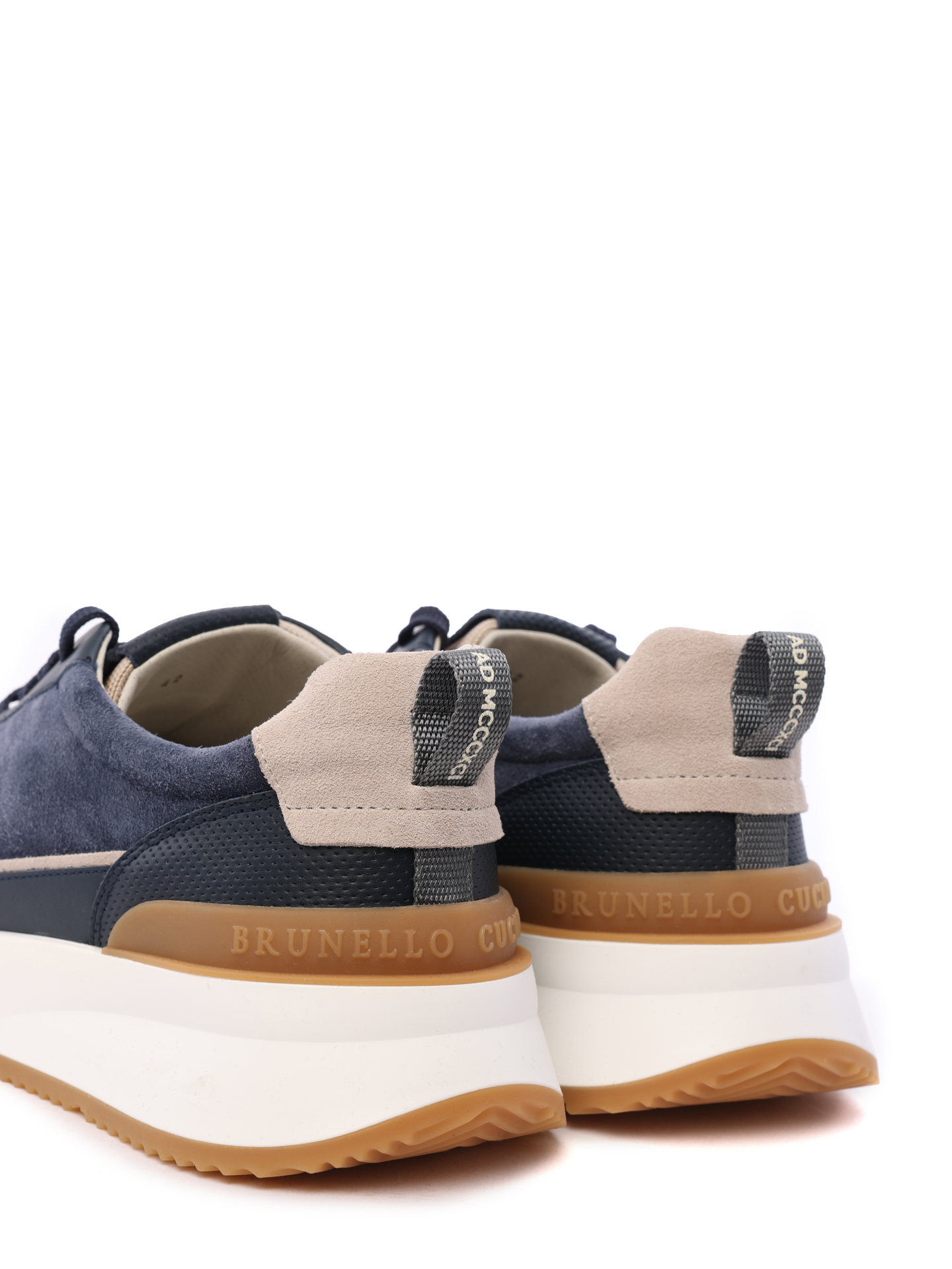 Кроссовки Brunello Cucinelli MZUSNH0278 CEB29 комбинированные мужские с перфорацией — купить в интернет-магазине Verdistore