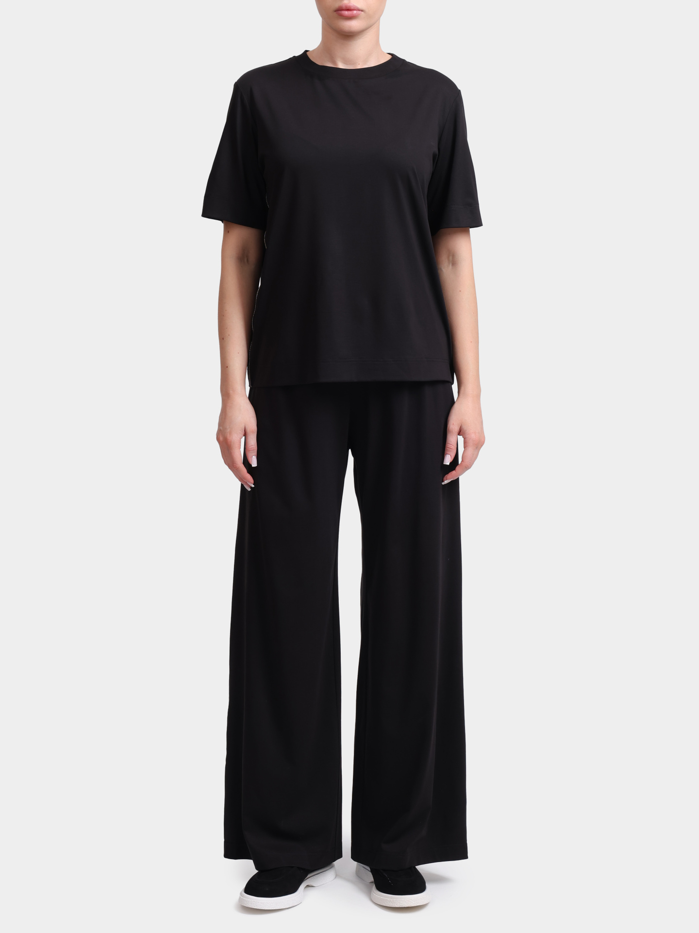 Футболка Re Vera 26-27-2435 V632 черная женская — купить в интернет-магазине Verdistore