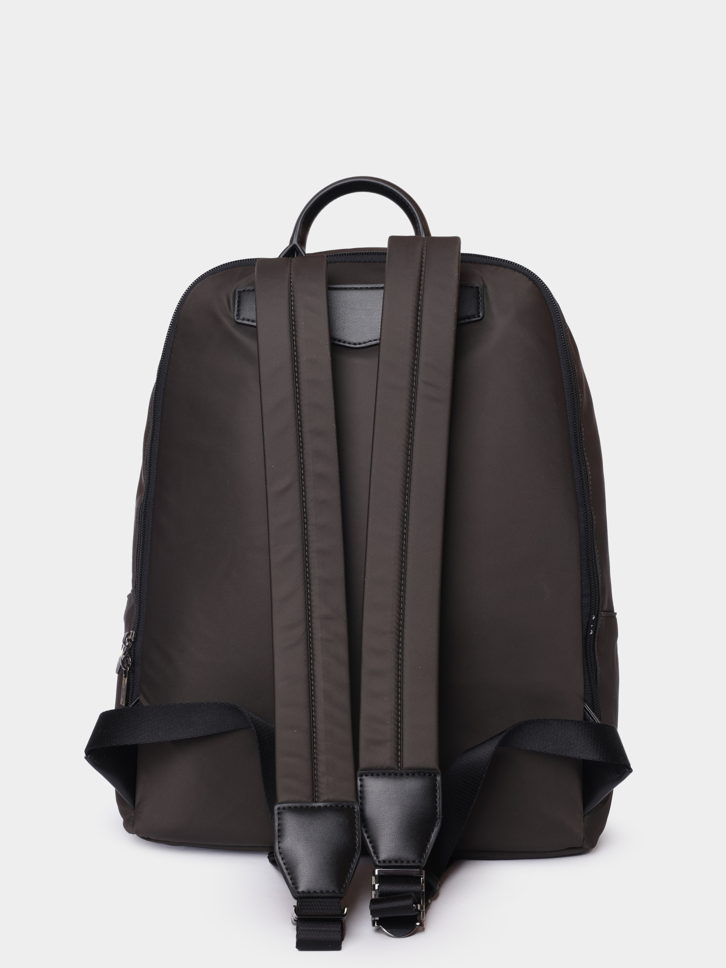 Рюкзак Emporio Armani Y4M391 черный мужской — купить в интернет-магазине Verdistore