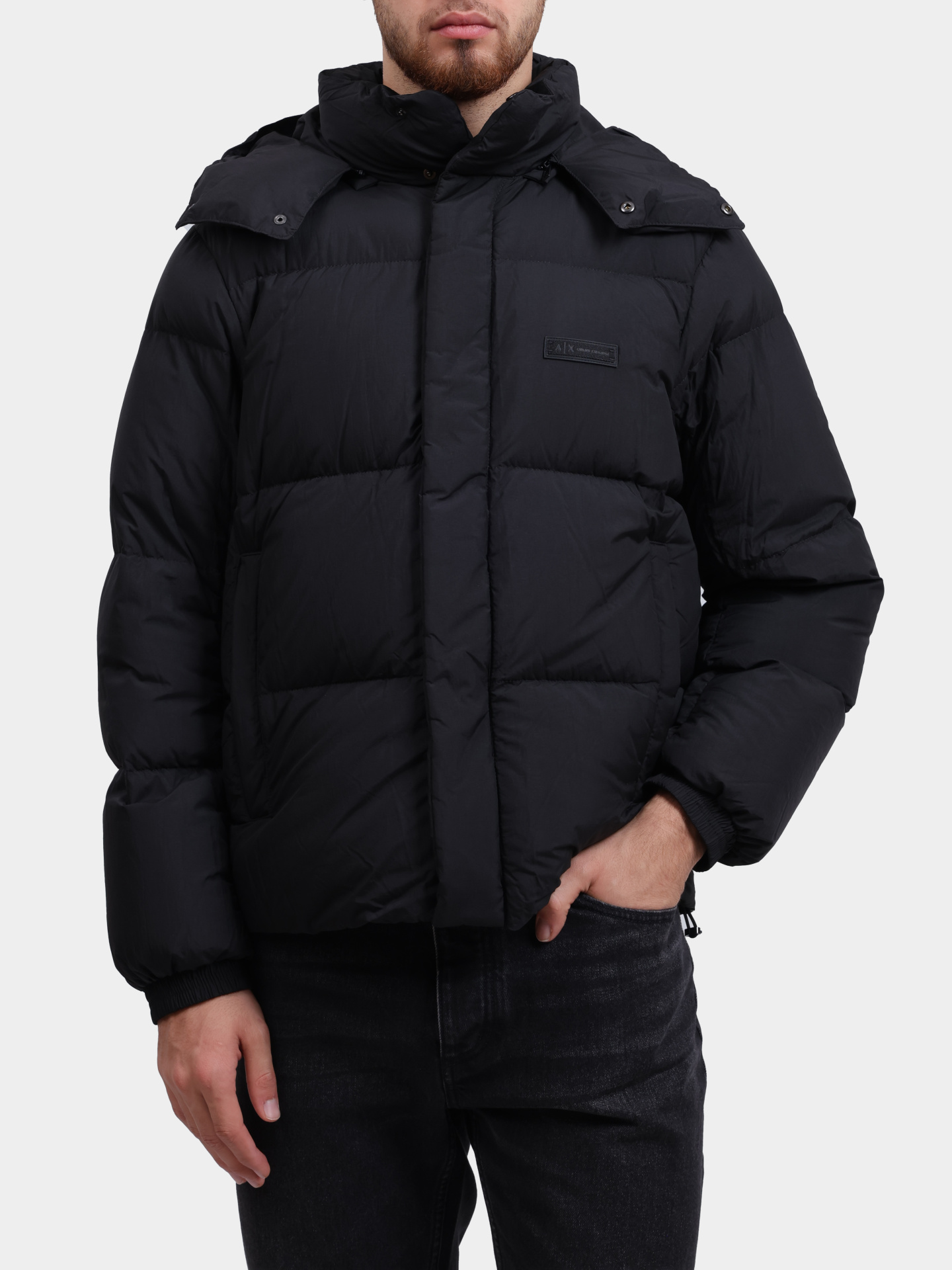 Пуховик Armani Exchange XM001098 AF16340 UC001 черный мужской — купить в интернет-магазине Verdistore
