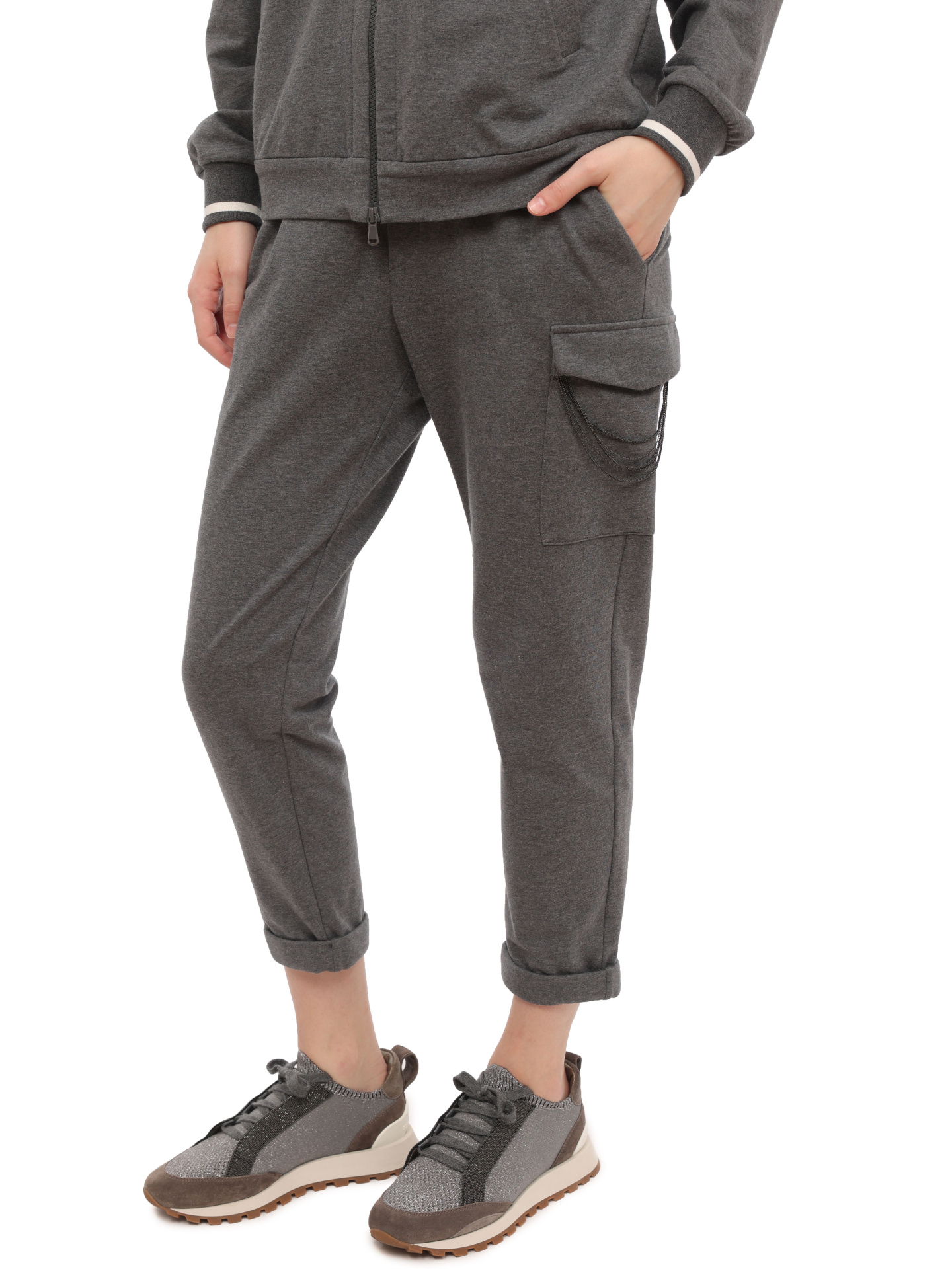 Брюки Brunello Cucinelli MH827S6599 серые женские с накладным карманом — купить в интернет-магазине Verdistore