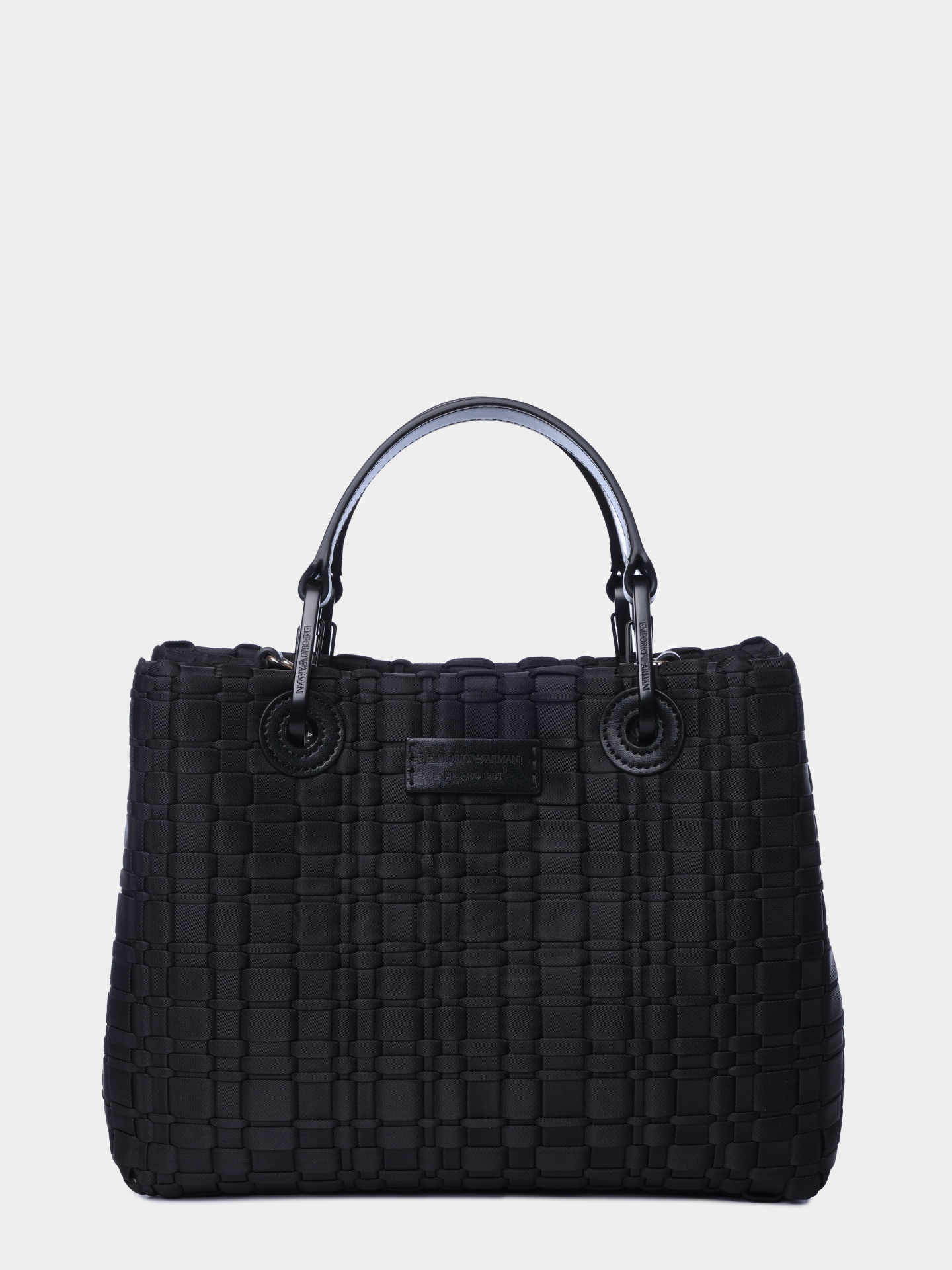 Сумка Emporio Armani EW000361 AF23436 UC001 черная женская с патчем-логотипом  — купить в интернет-магазине Verdistore