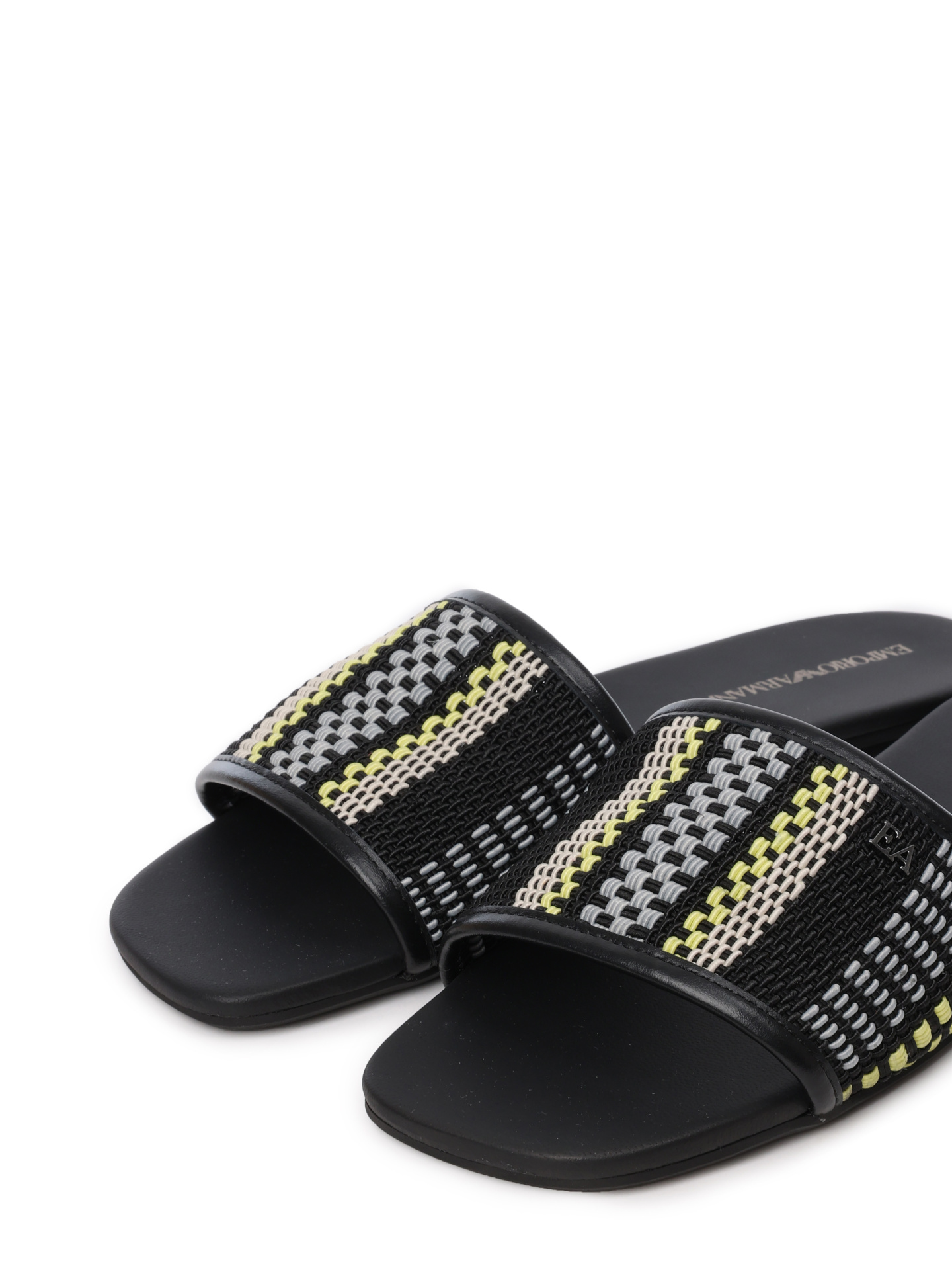 Шлепанцы Emporio Armani X3P825 XR137 D175 текстильные женские — купить в интернет-магазине Verdistore