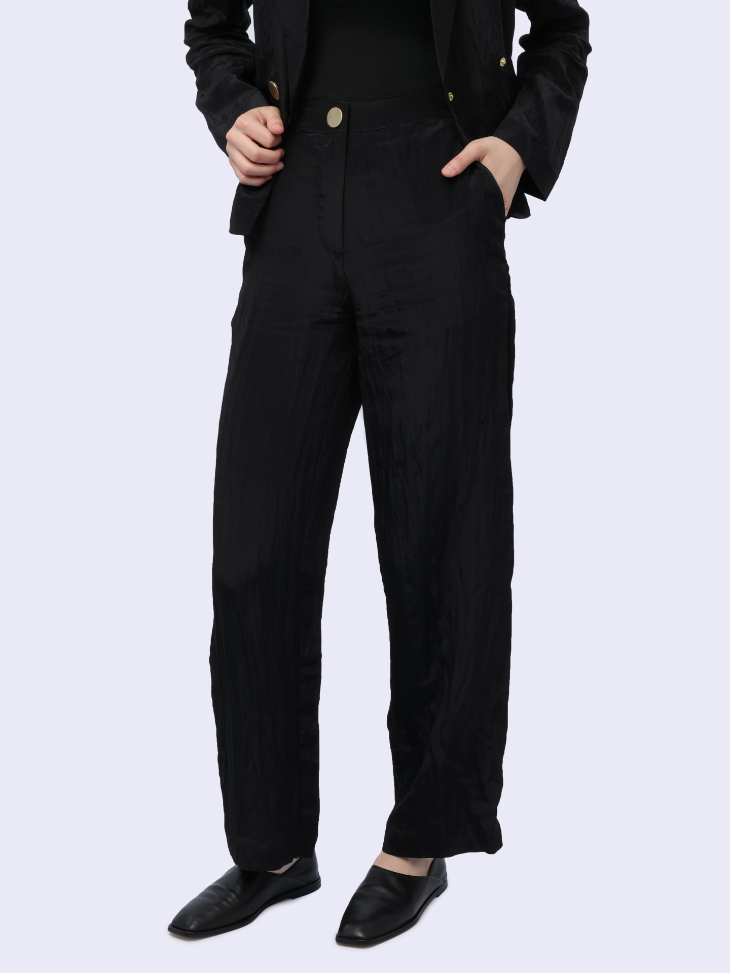 картинка Брюки Armani Exchange 3DYP14 YN2QZ 1200 черные женские укороченные от магазина Verdistore