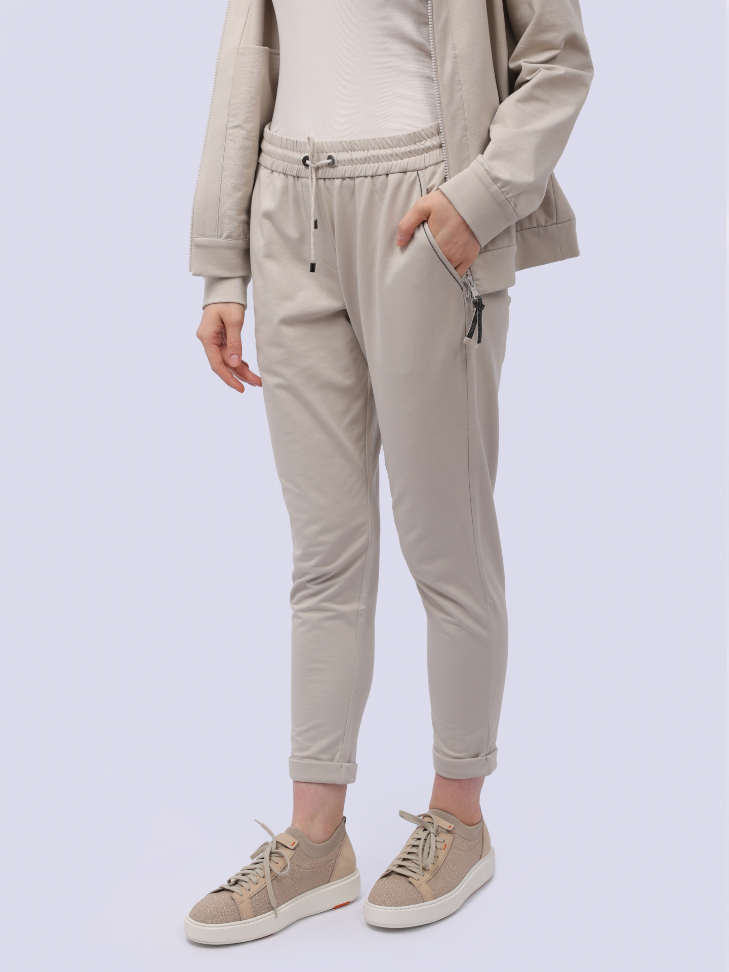 Брюки Brunello Cucinelli MH827SA399 С9593 бежевые женские с подворотами — купить в интернет-магазине Verdistore