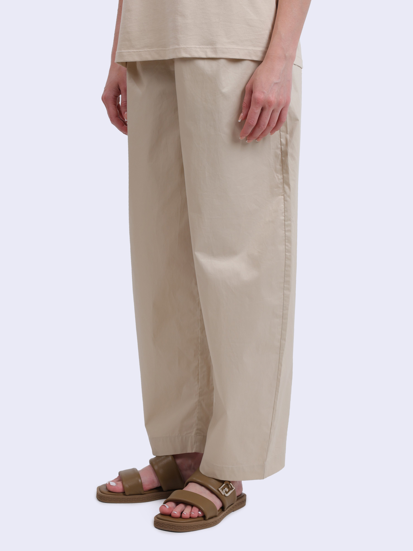 Брюки Armani Exchange XW000475 AF12812 U1092 молочные женские из хлопка — купить в интернет-магазине Verdistore