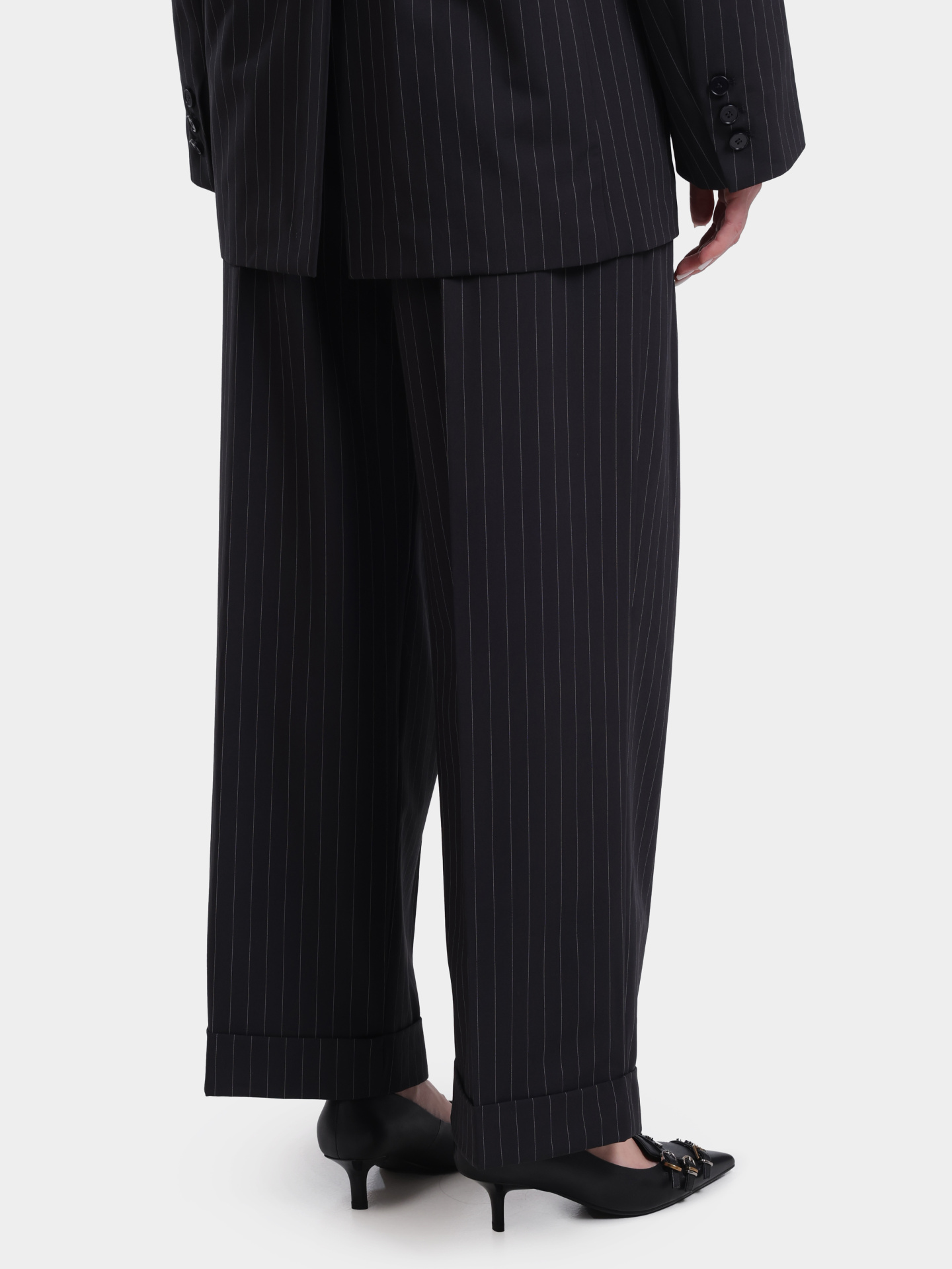 Брюки MEIMEIJ T02 G5891 черные женские в полоску — купить в интернет-магазине Verdistore