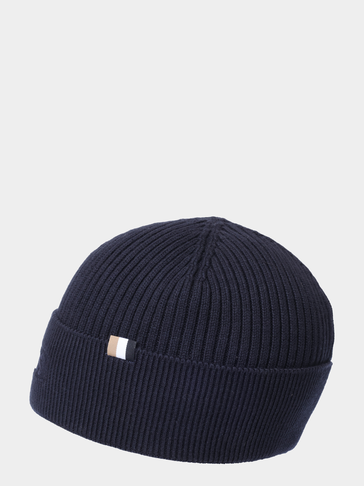 Шапка Magico с нашивкой — купить в интернет-магазине Verdistore