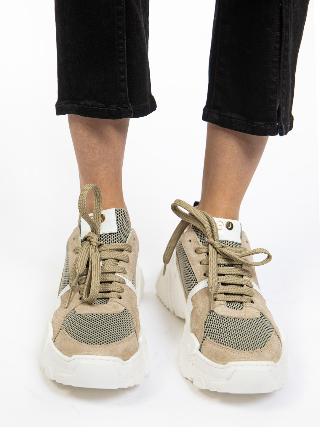 Кроссовки — купить в интернет-магазине Verdistore