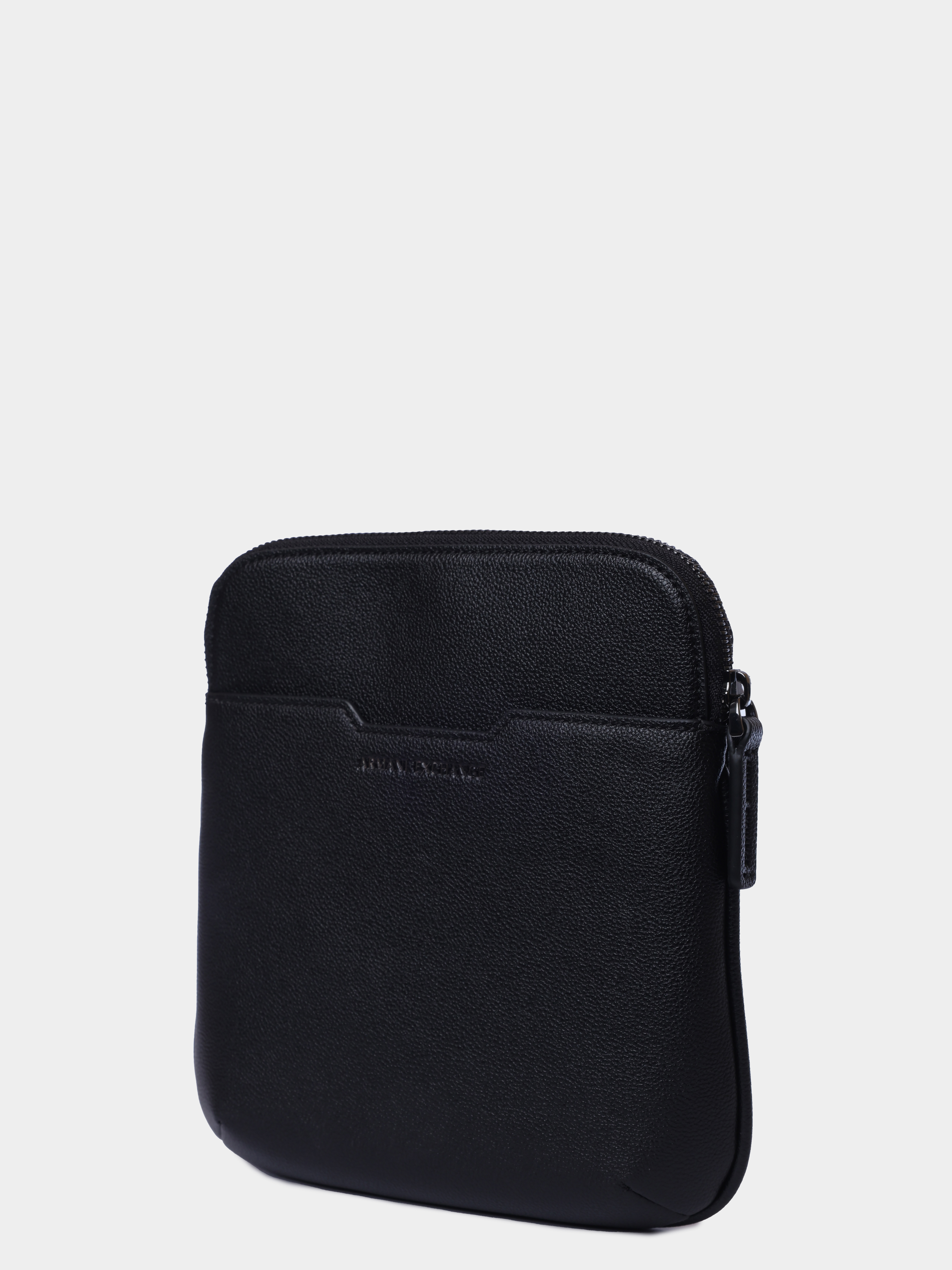 Сумка Armani Exchange XM002586 AF22651 UC001 черная мужская — купить в интернет-магазине Verdistore