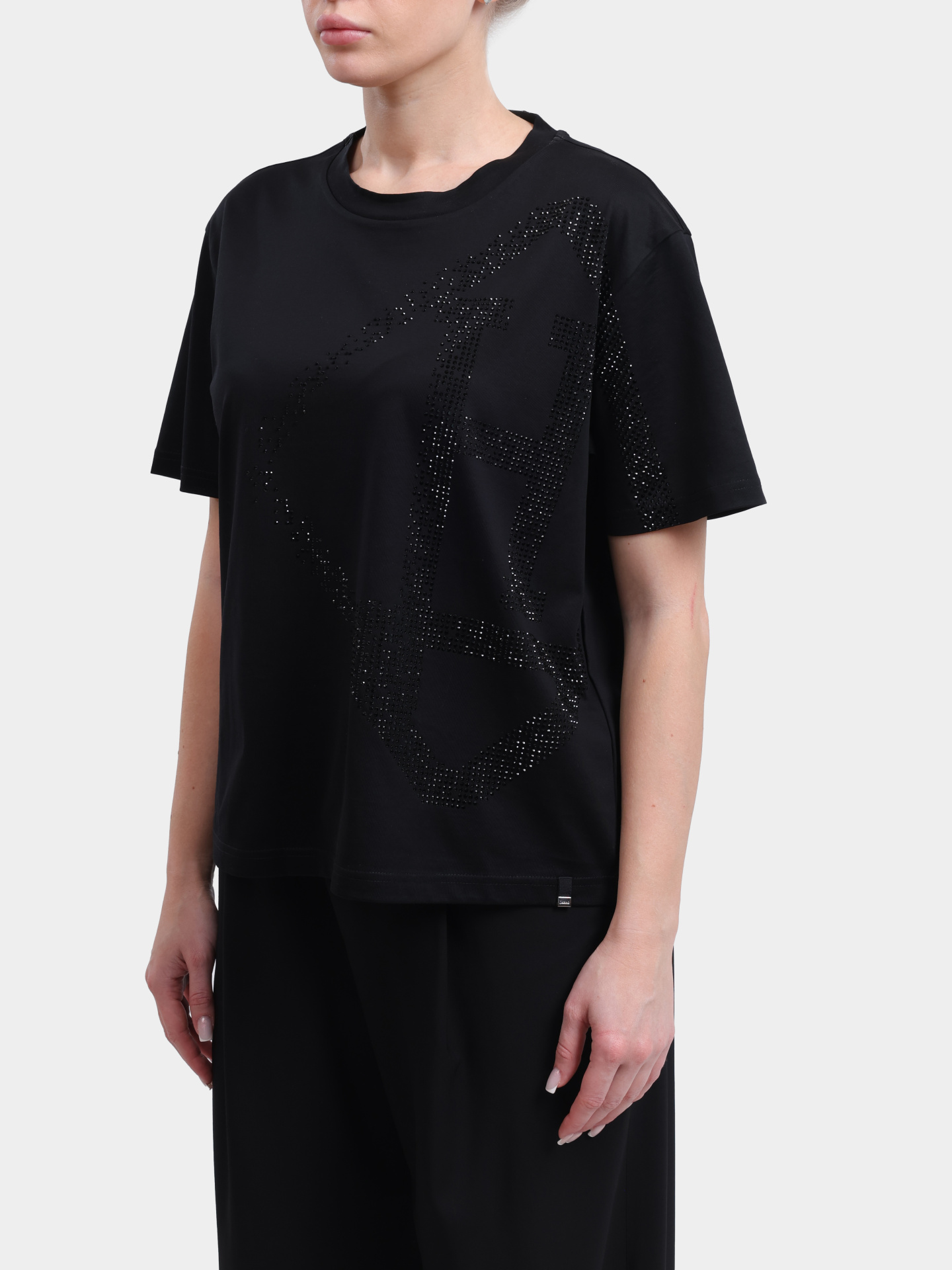 Футболка Herno JG000321D 52125 9393 черная женская с крупным принтом из страз — купить в интернет-магазине Verdistore