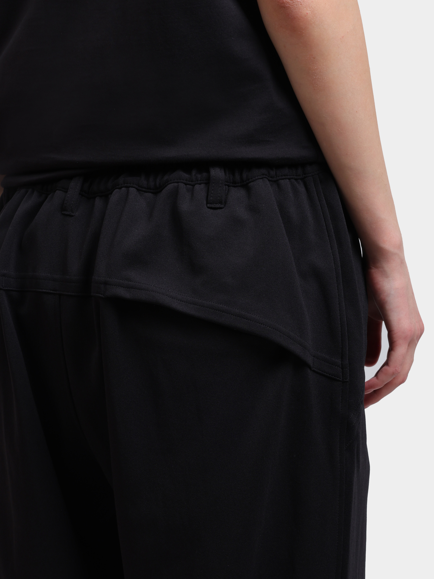 Джоггеры Y-3 JN7034 черные женские — купить в интернет-магазине Verdistore