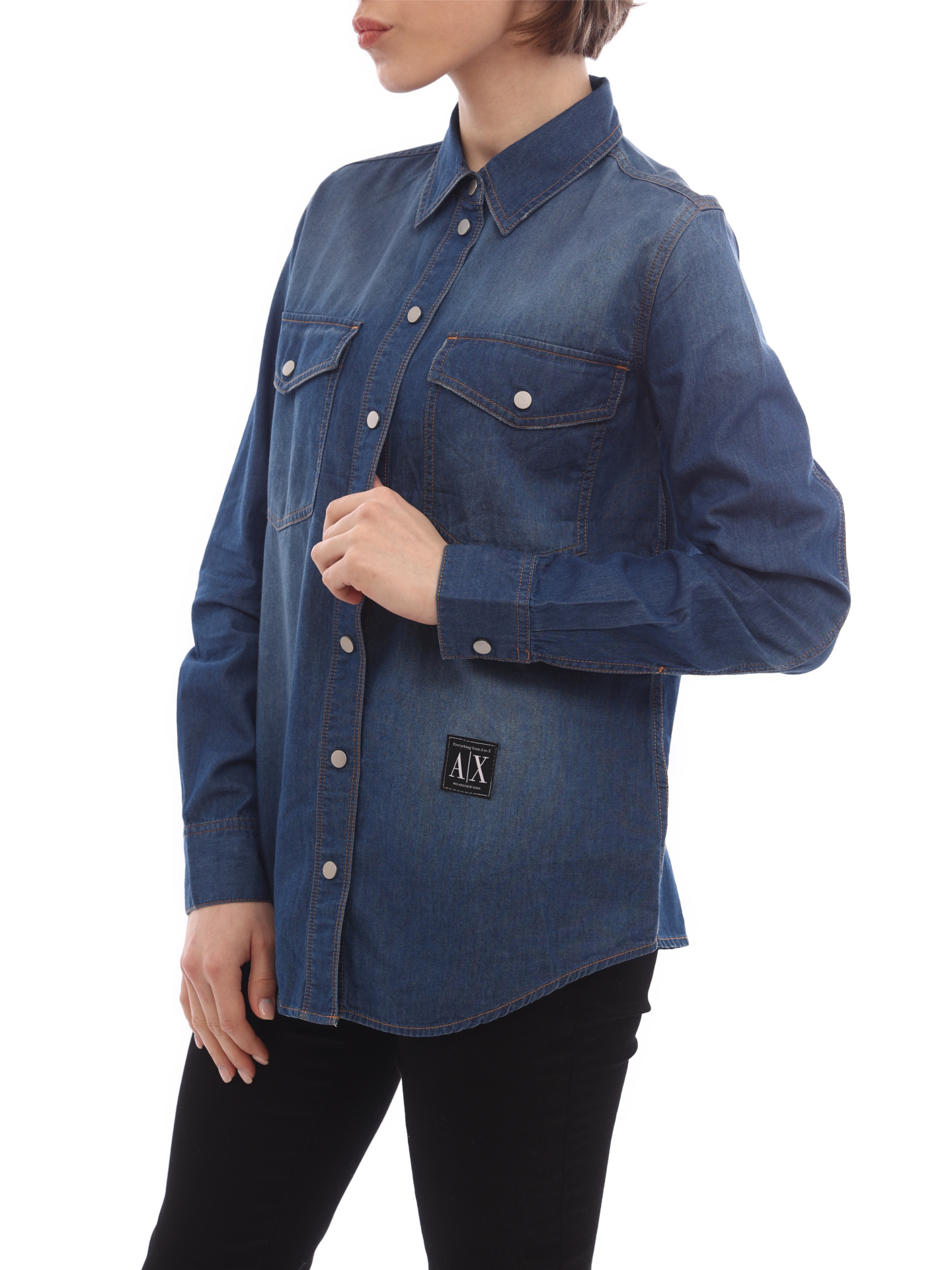 картинка Рубашка Armani Exchange 3LYC40 Y1VTZ 1500 джинсовая женская на кнопках от магазина Verdistore
