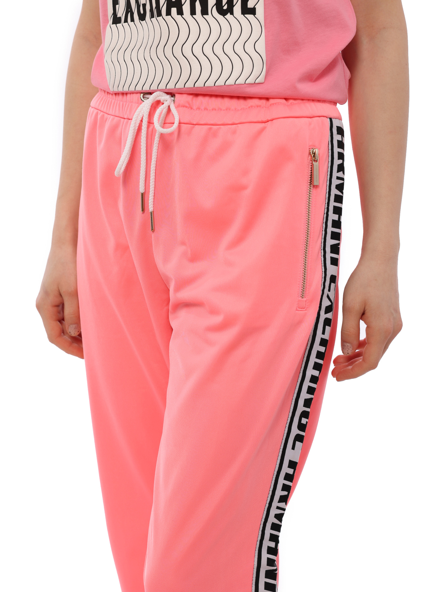 картинка Брюки спортивные Armani Exchange 3HYP84 YJ52Z 1475 розовые женские с лампасами от магазина Verdistore