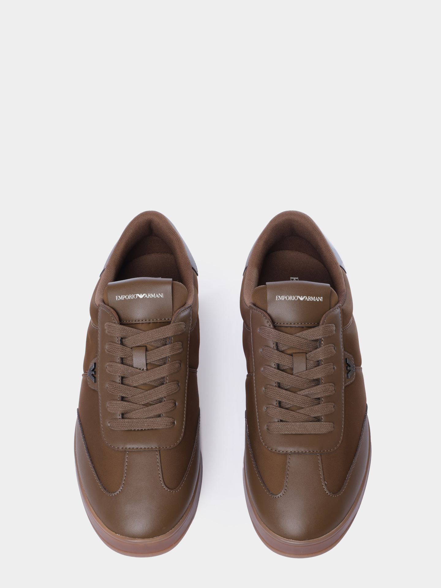 Кроссовки Emporio Armani EM003062 AF18210 U6141 коричневые мужские комбинированные — купить в интернет-магазине Verdistore