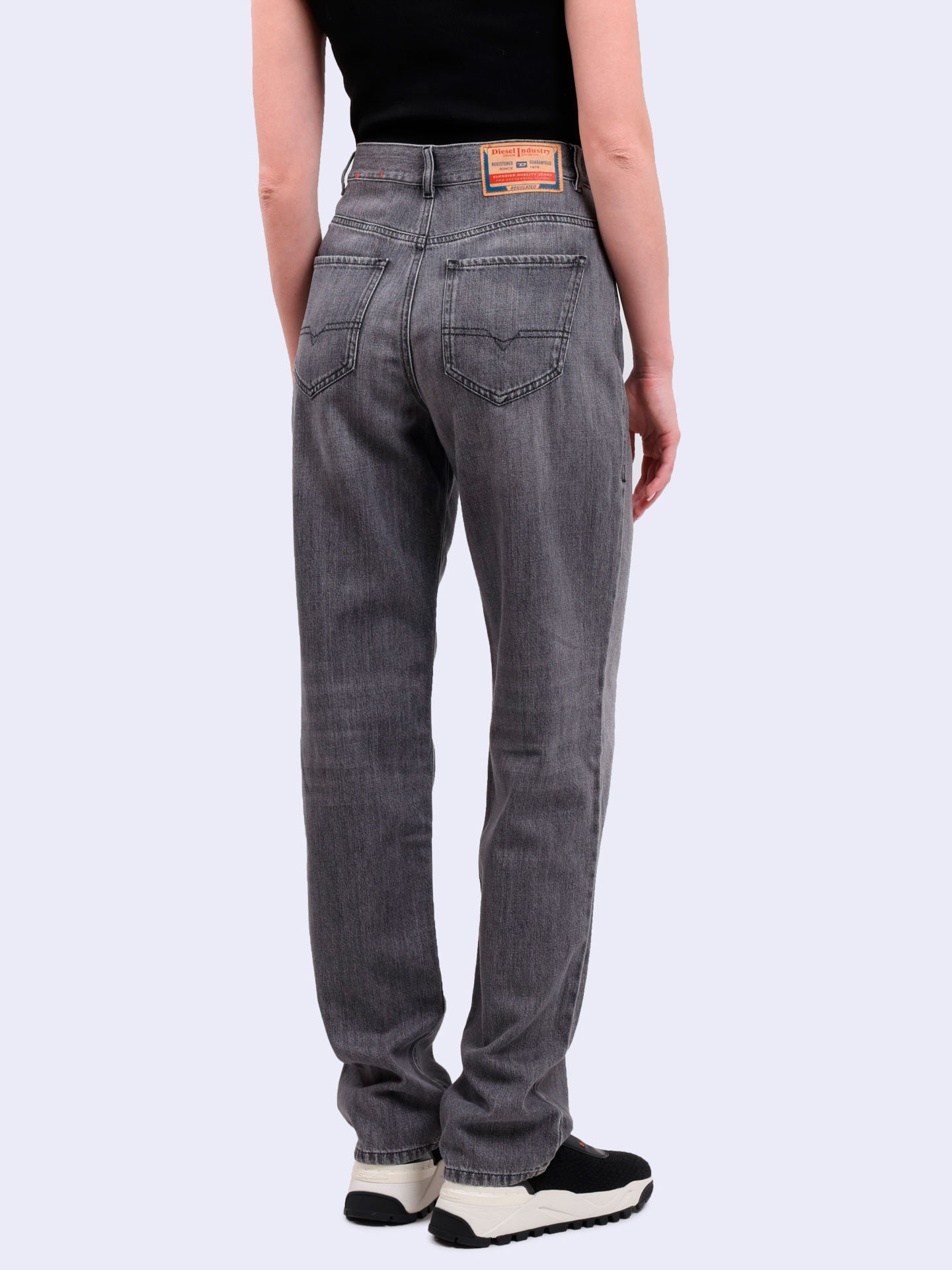 Джинсы Diesel A05346068EU02 серые женские — купить в интернет-магазине Verdistore