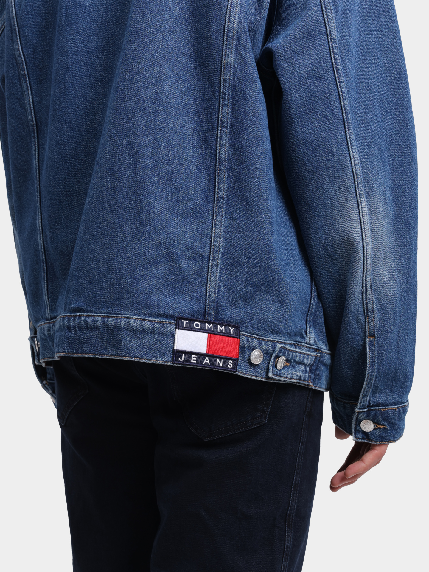 Куртка Tommy Jeans DM0DM19360 1A5 джинсовая мужская — купить в интернет-магазине Verdistore