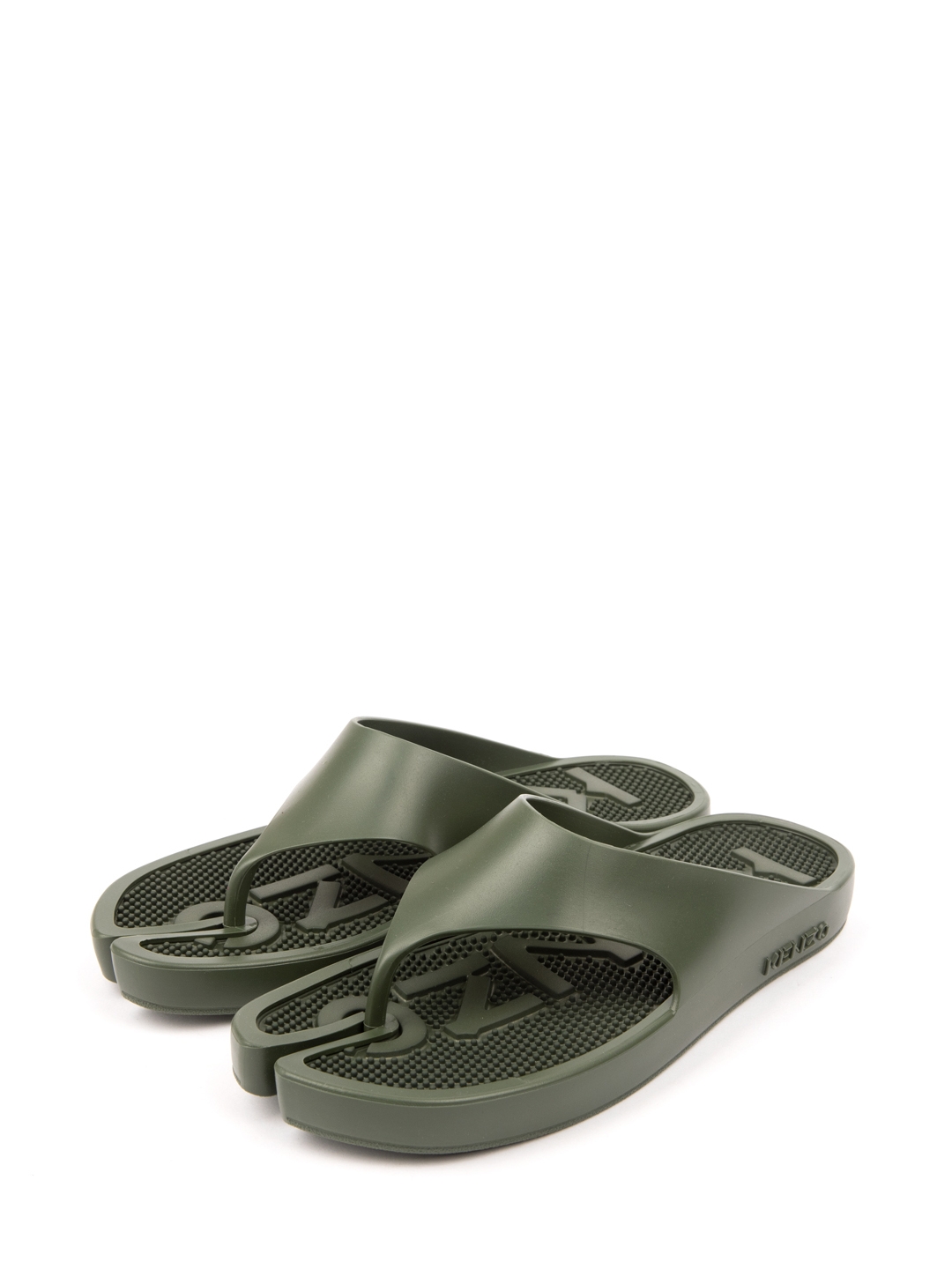 Шлепанцы — купить в интернет-магазине Verdistore