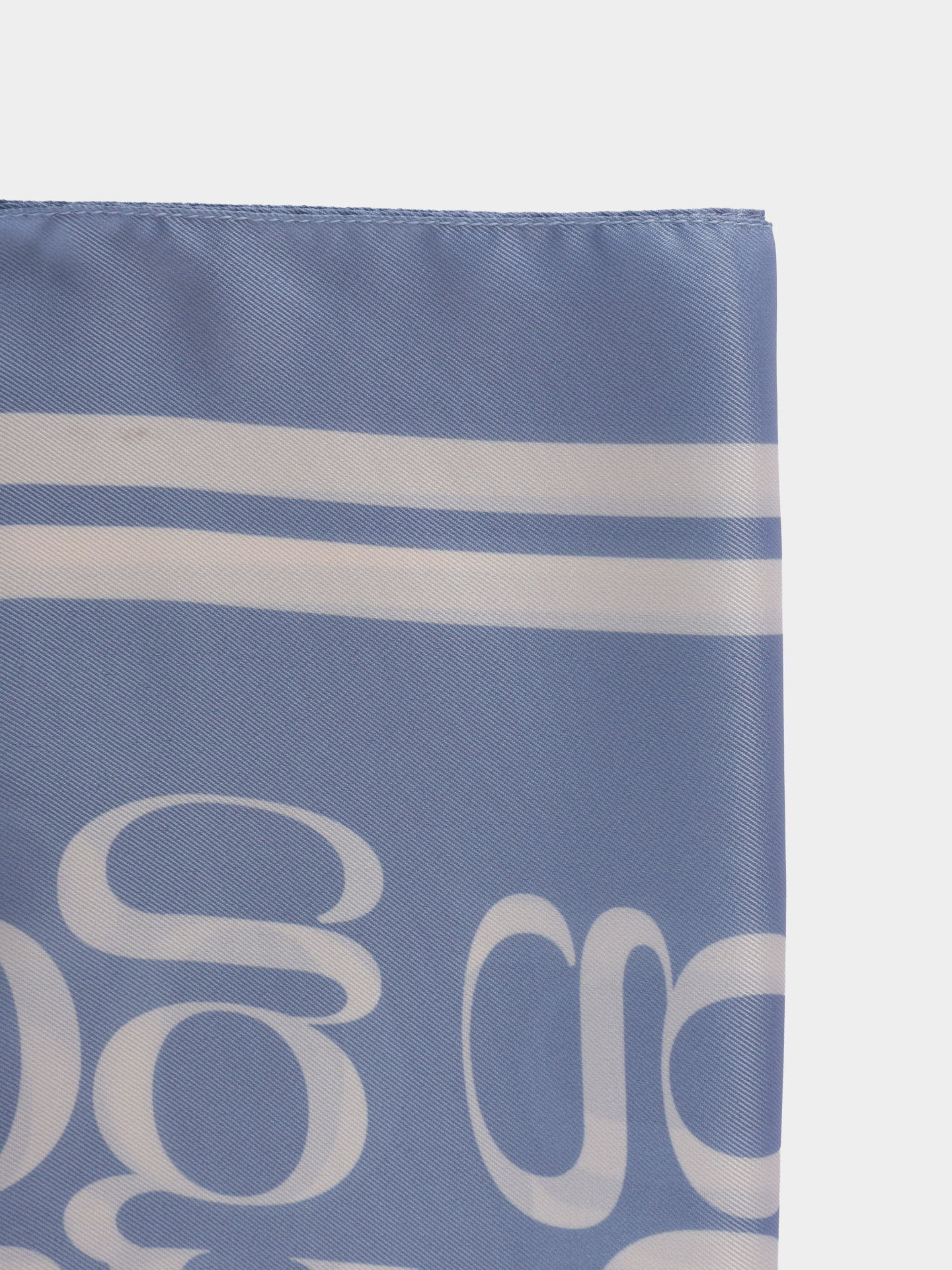 Платок Hugo 50535470 470 голубой женский — купить в интернет-магазине Verdistore