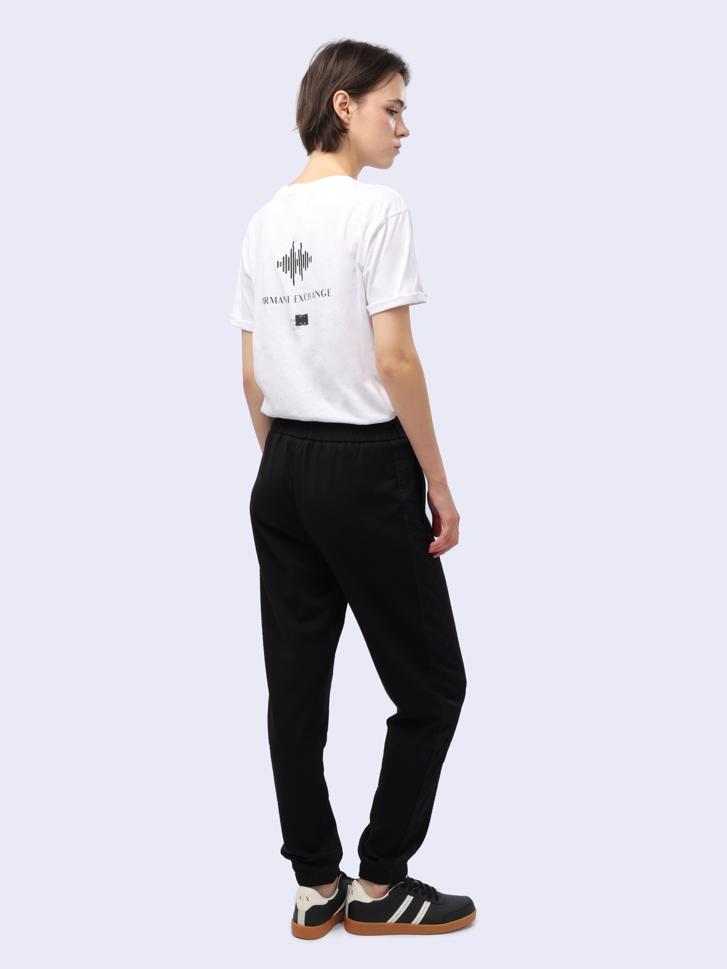 картинка Брюки Armani Exchange 3DYP88 YJESZ 1200 черные женские от магазина Verdistore