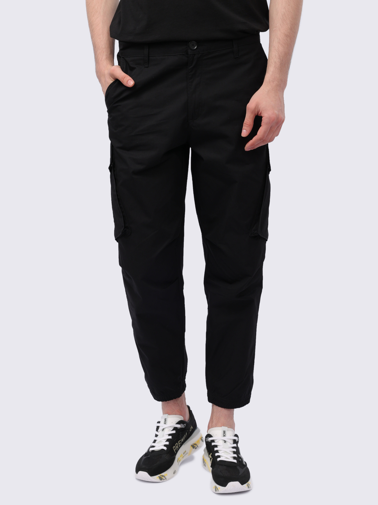Брюки Armani Exchange 3DZP55 ZN3MZ 1200 черные мужские с накладными карманами  — купить в интернет-магазине Verdistore