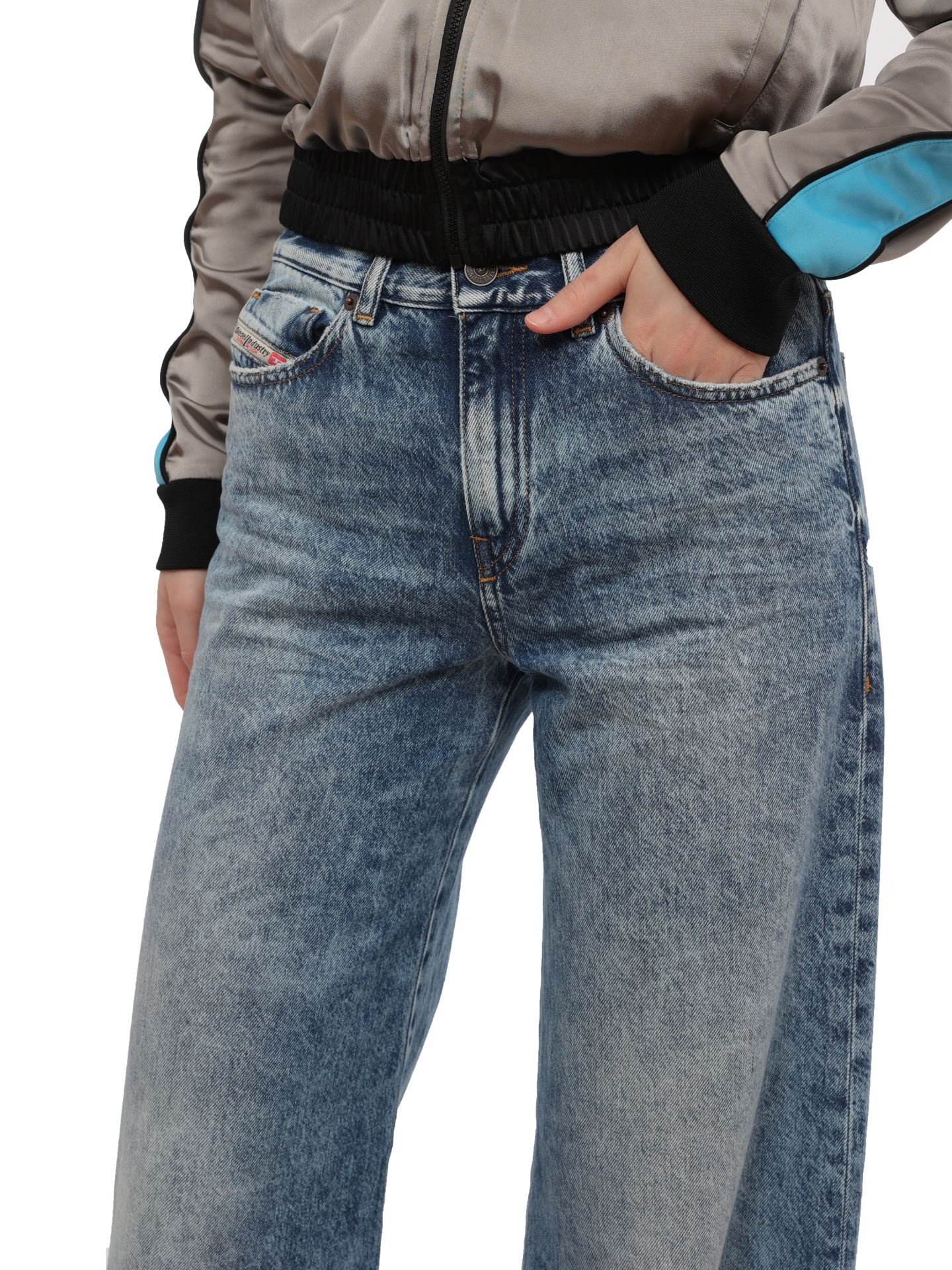 Джинсы Diesel A0362409H9501 голубые женские — купить в интернет-магазине Verdistore