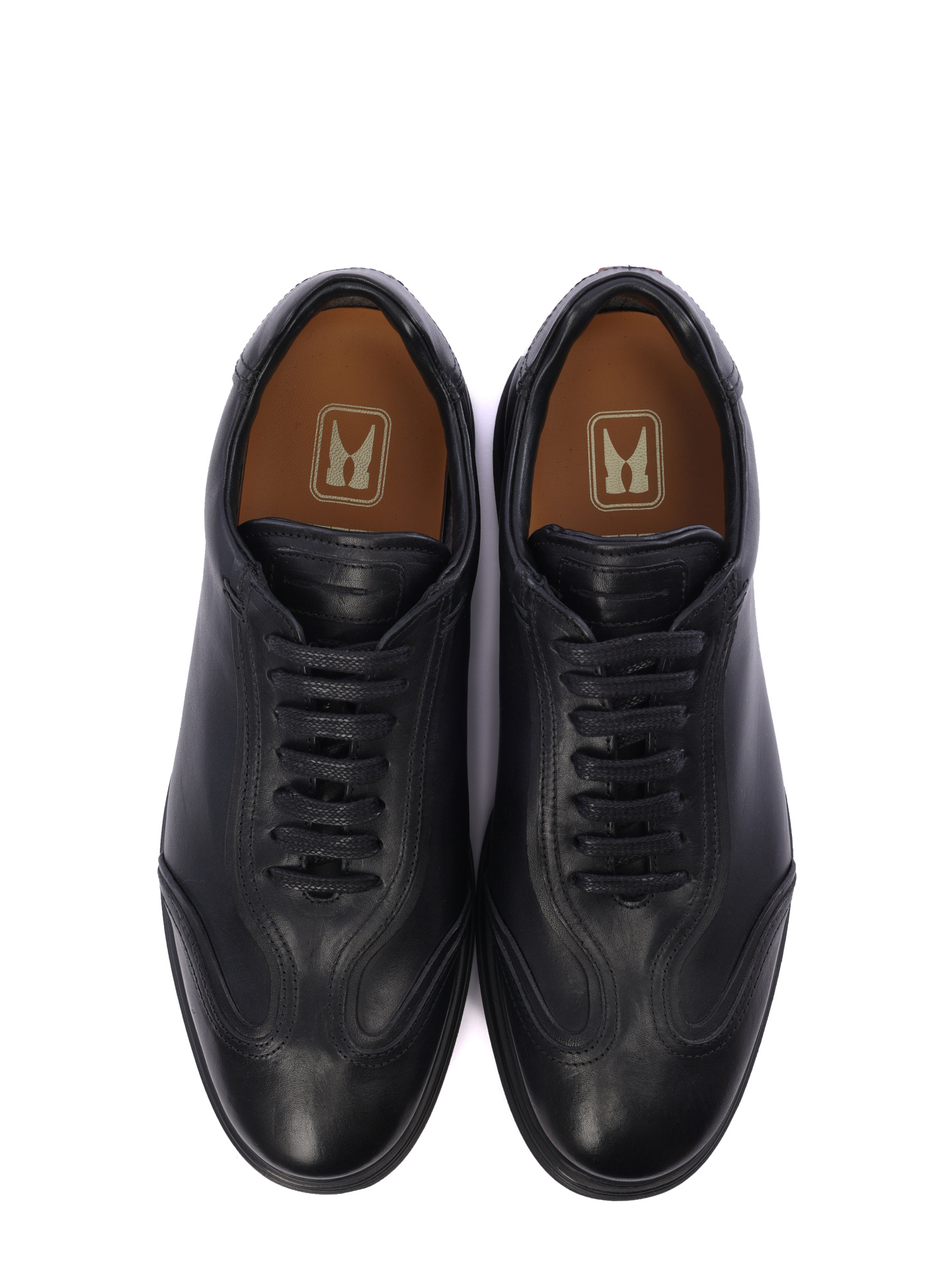 Кроссовки кожаные черные на шнурках — купить в интернет-магазине Verdistore